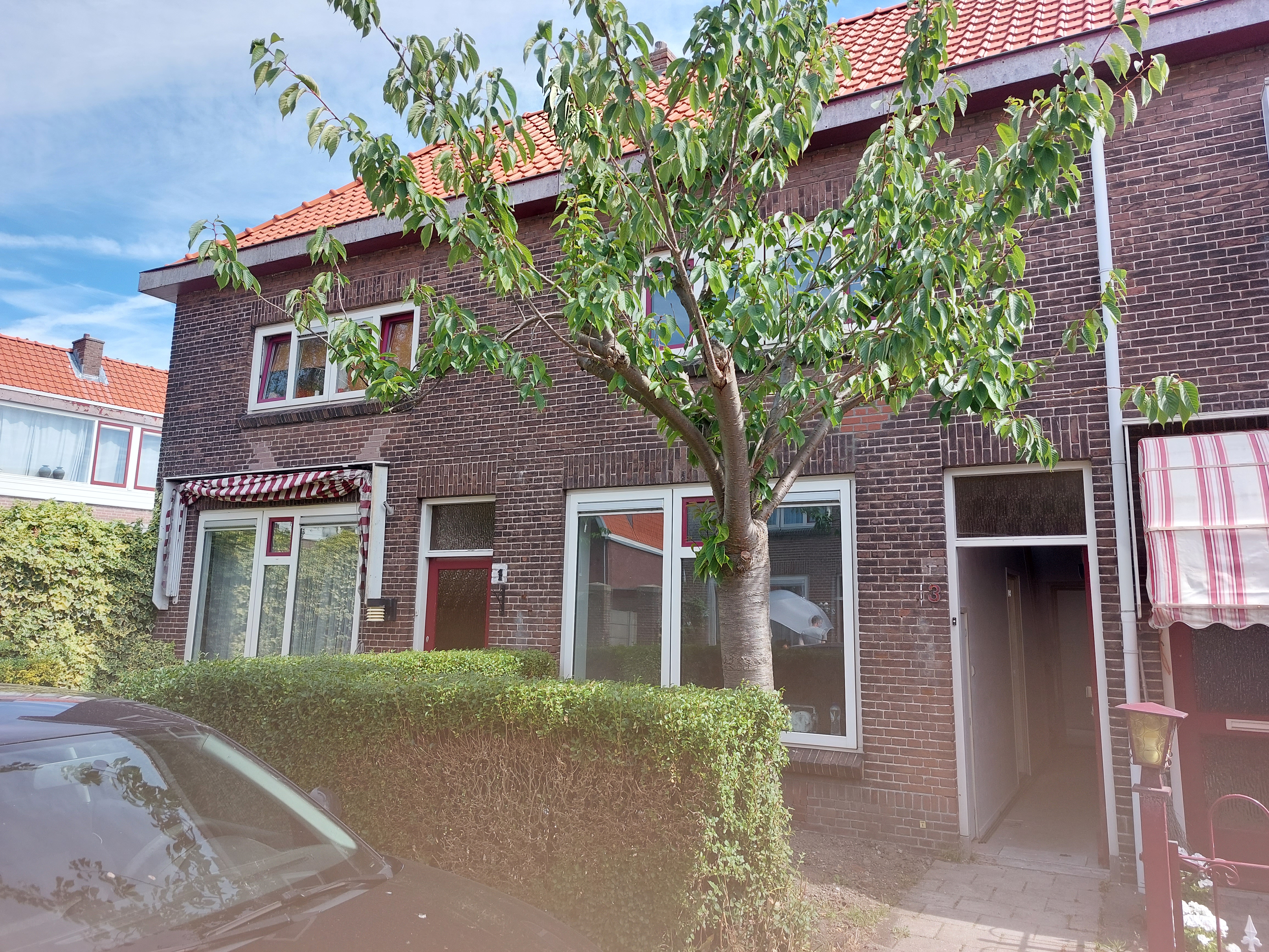 Burgemeester van Doornstraat 1, 2675 CW Honselersdijk, Nederland