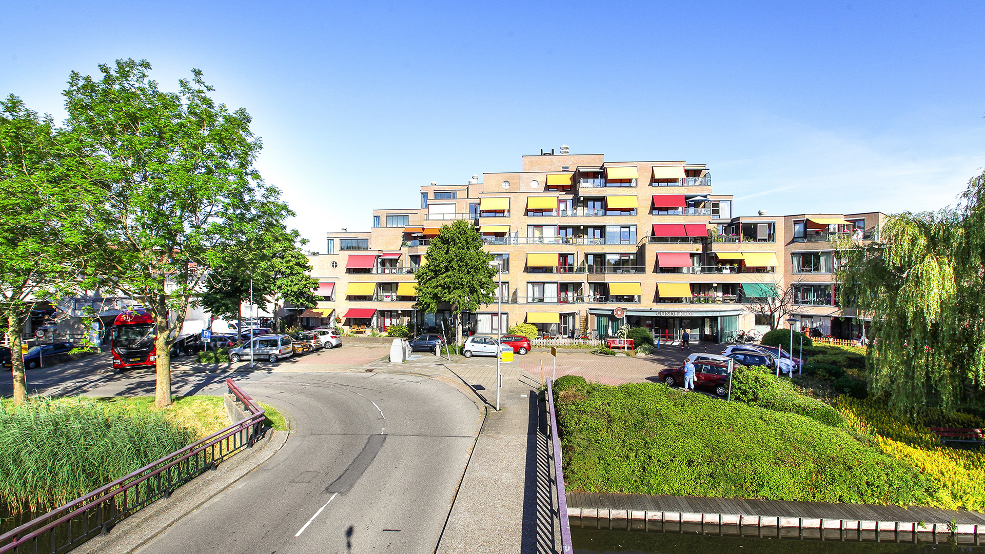 Gondelkade 242