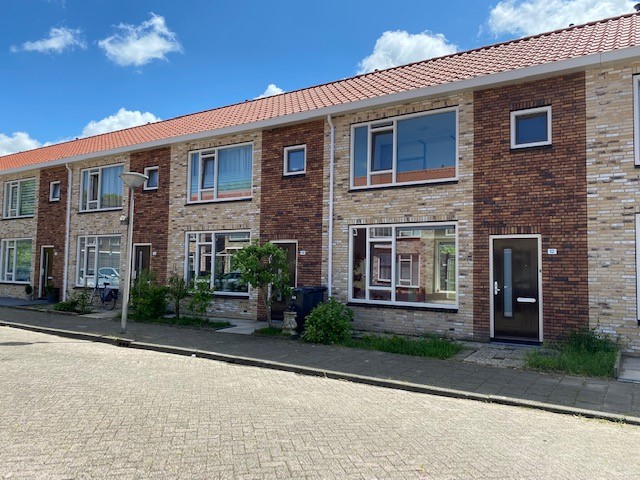 Koningin Emmastraat 3, 2691 WB 's-Gravenzande, Nederland