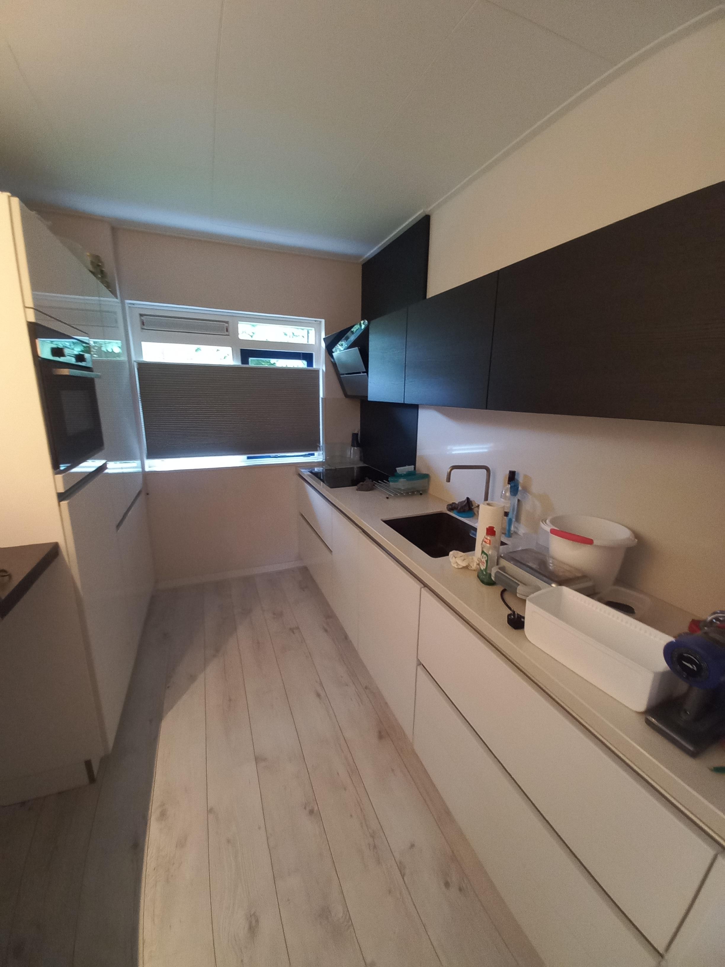 De Ruyterstraat 76