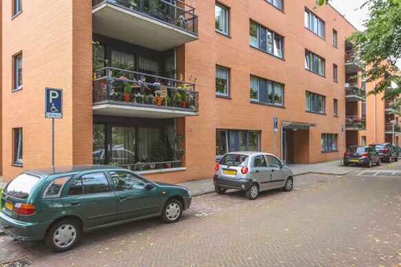 Riouwstraat 46