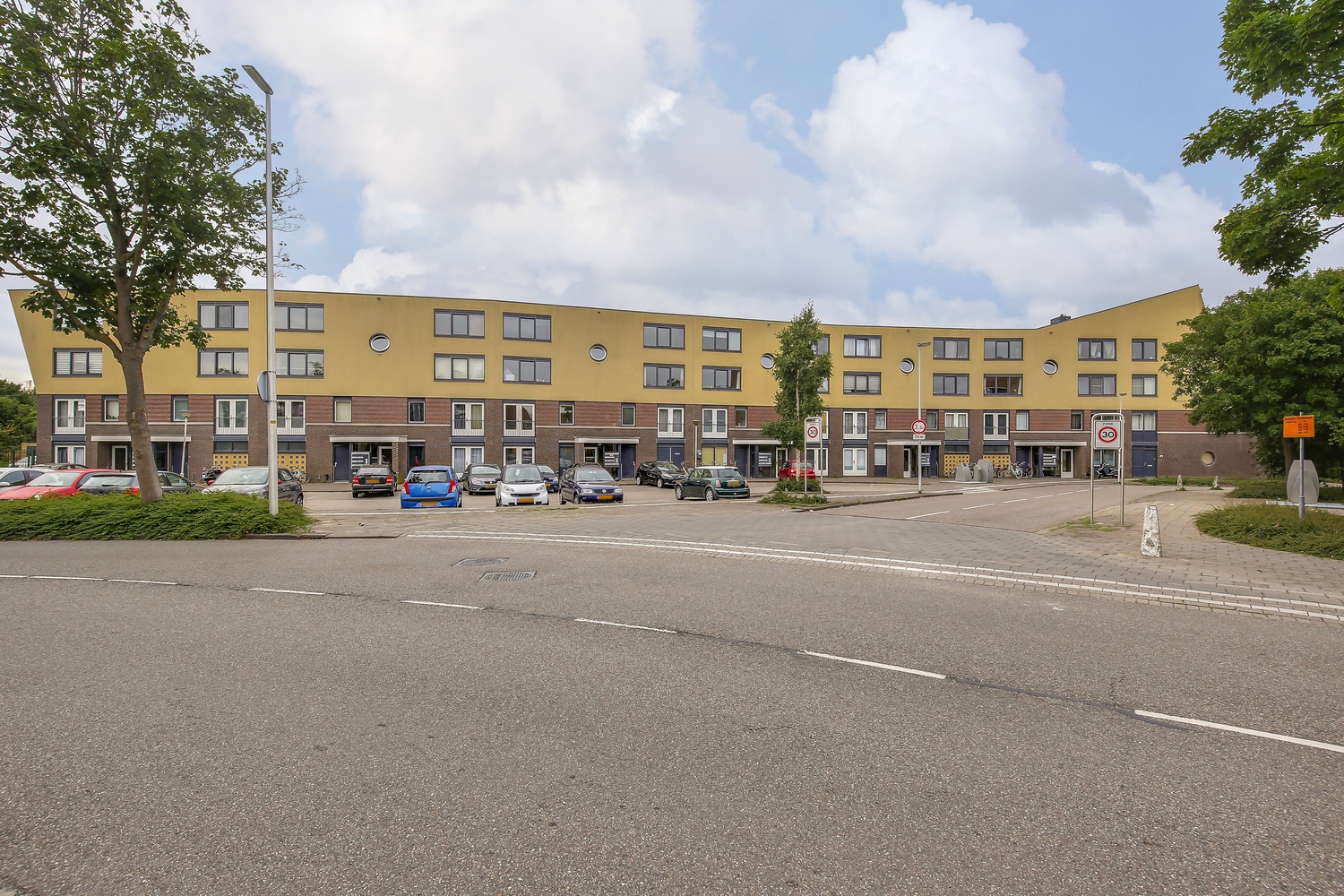 Gondelkade 596