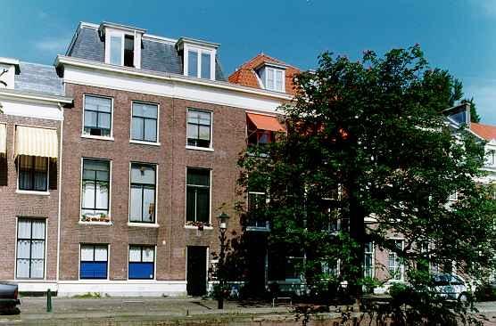 Hooigracht 36B, 2514 BG Den Haag, Nederland
