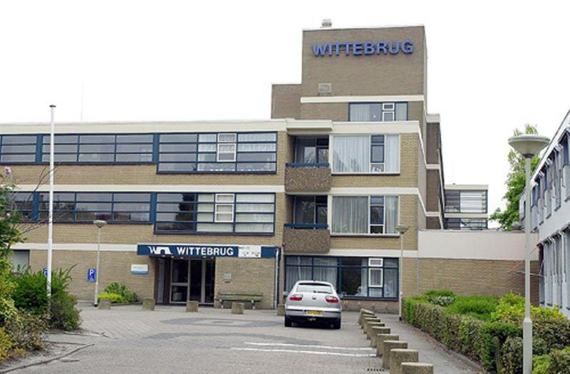 Wittebrug 12