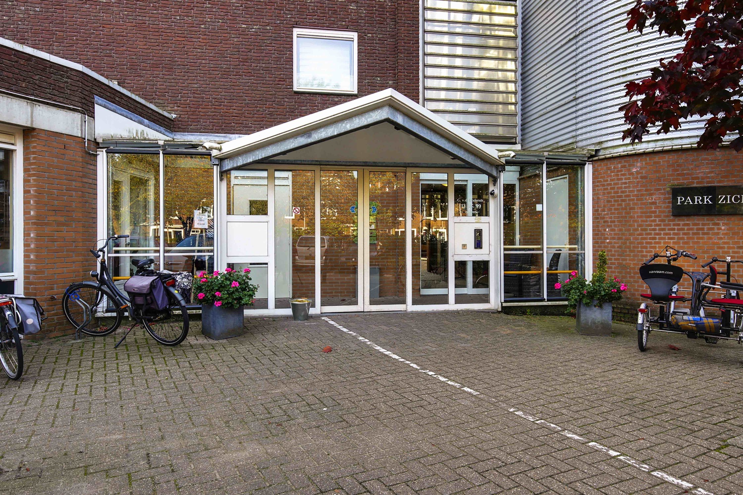Cort van der Lindenstraat 97