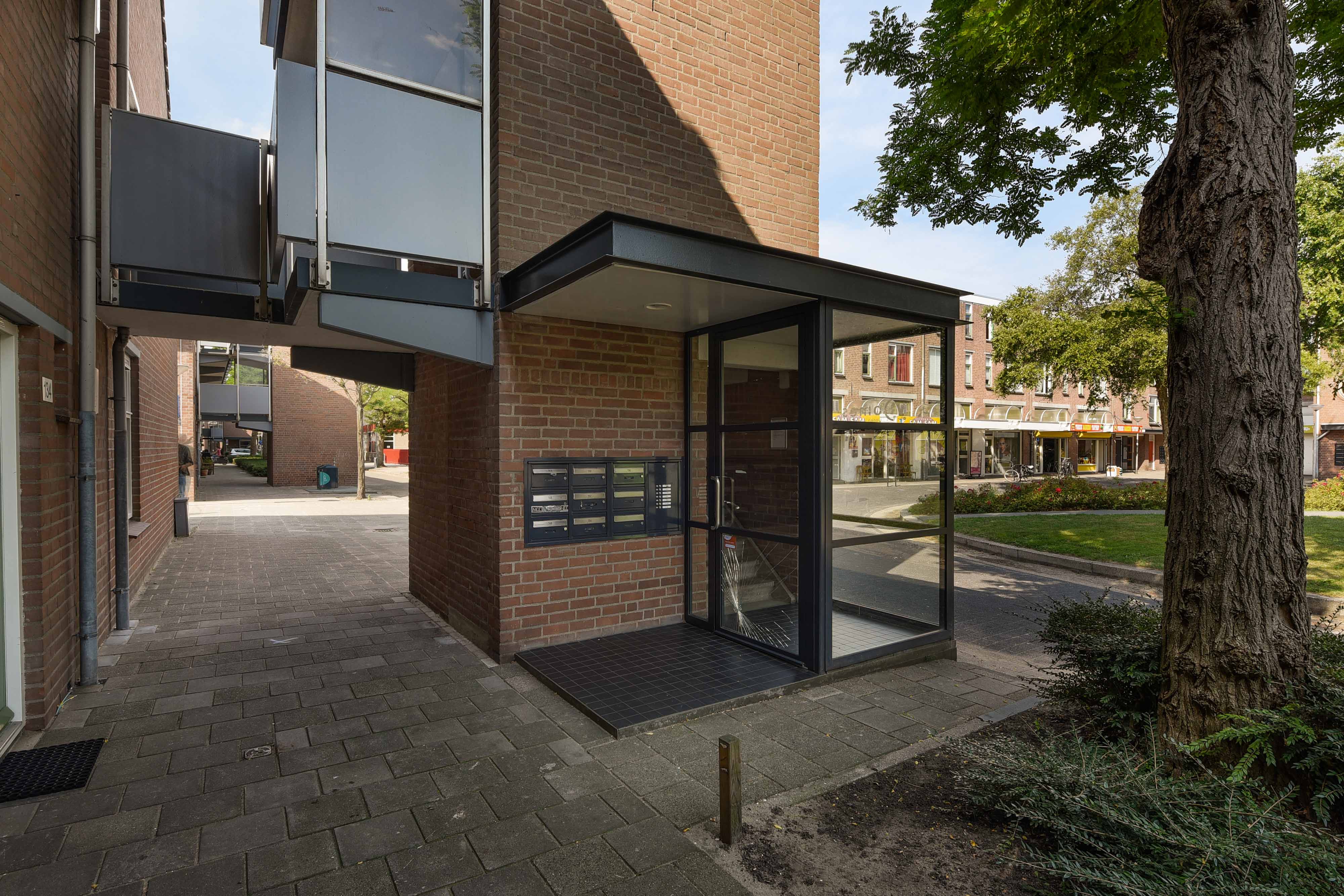 Bikolaan 144