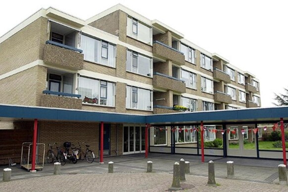 Wittebrug 76
