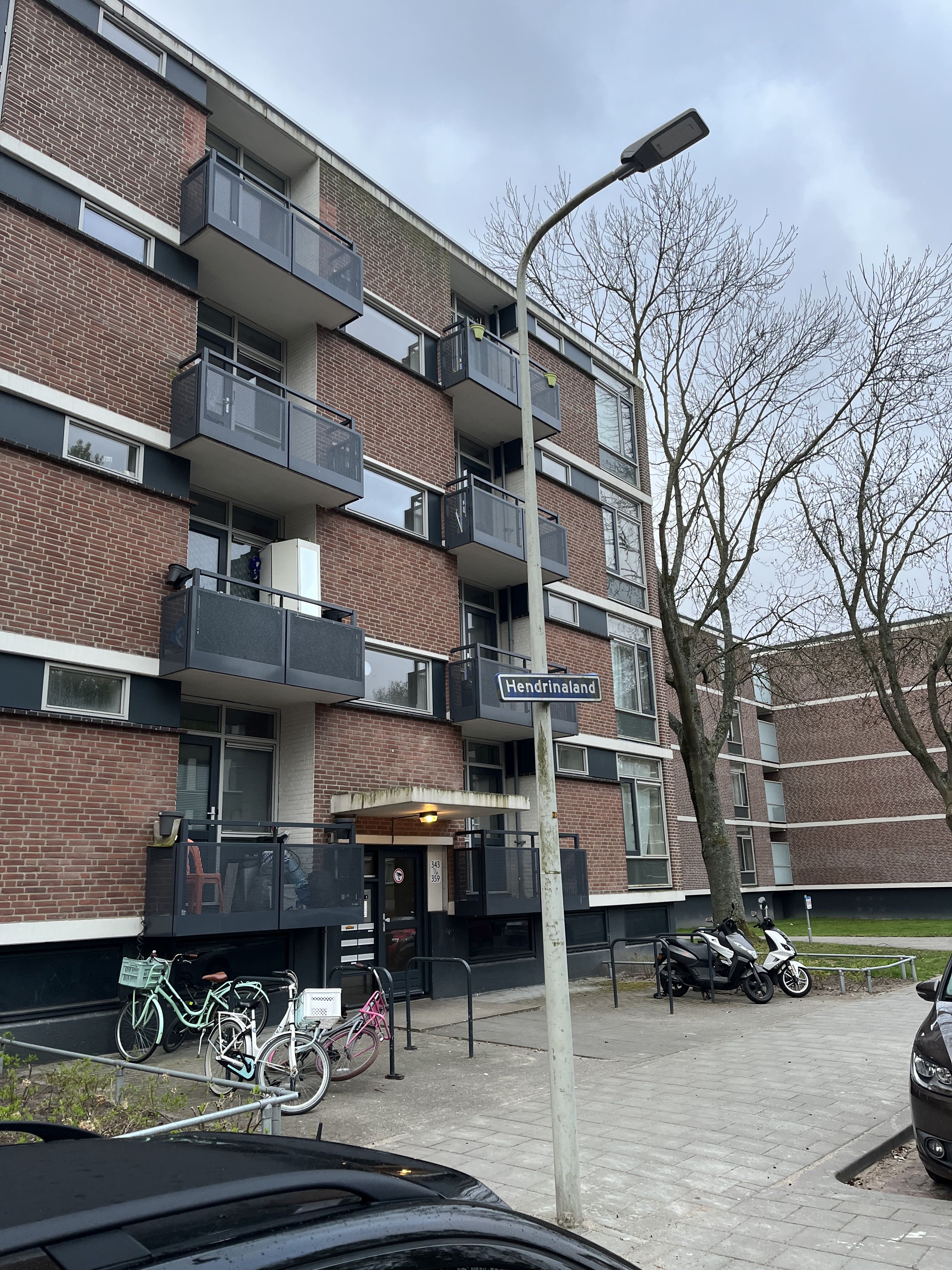 Hendrinaland 349, 2591 TJ Den Haag, Nederland