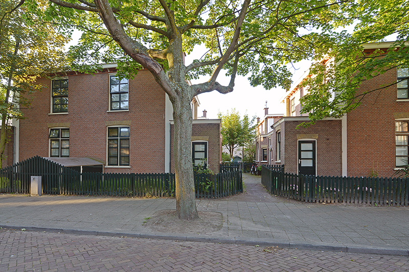 Van Hogendorpstraat 136, 2515 NX Den Haag, Nederland