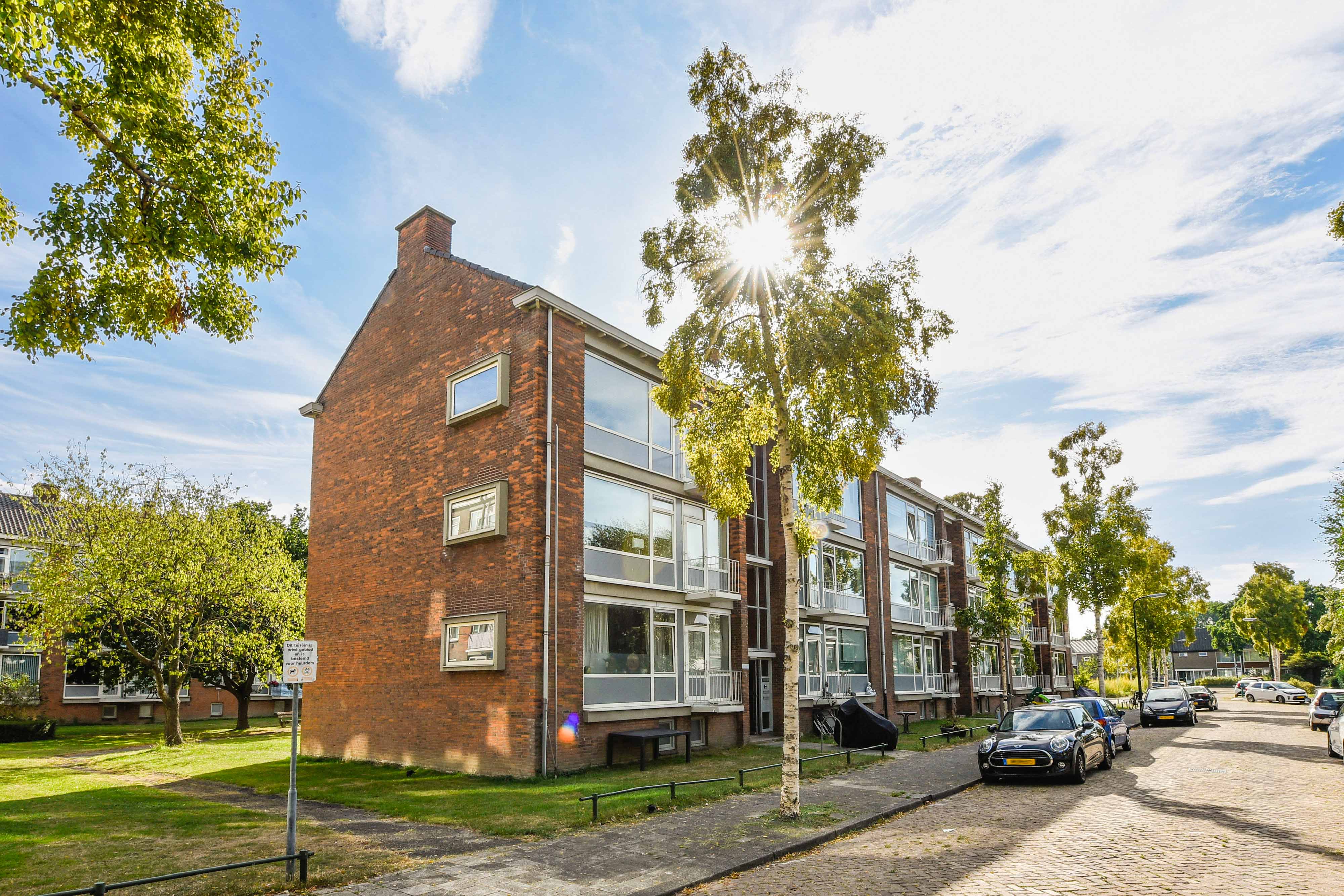 Minister Lelylaan 85