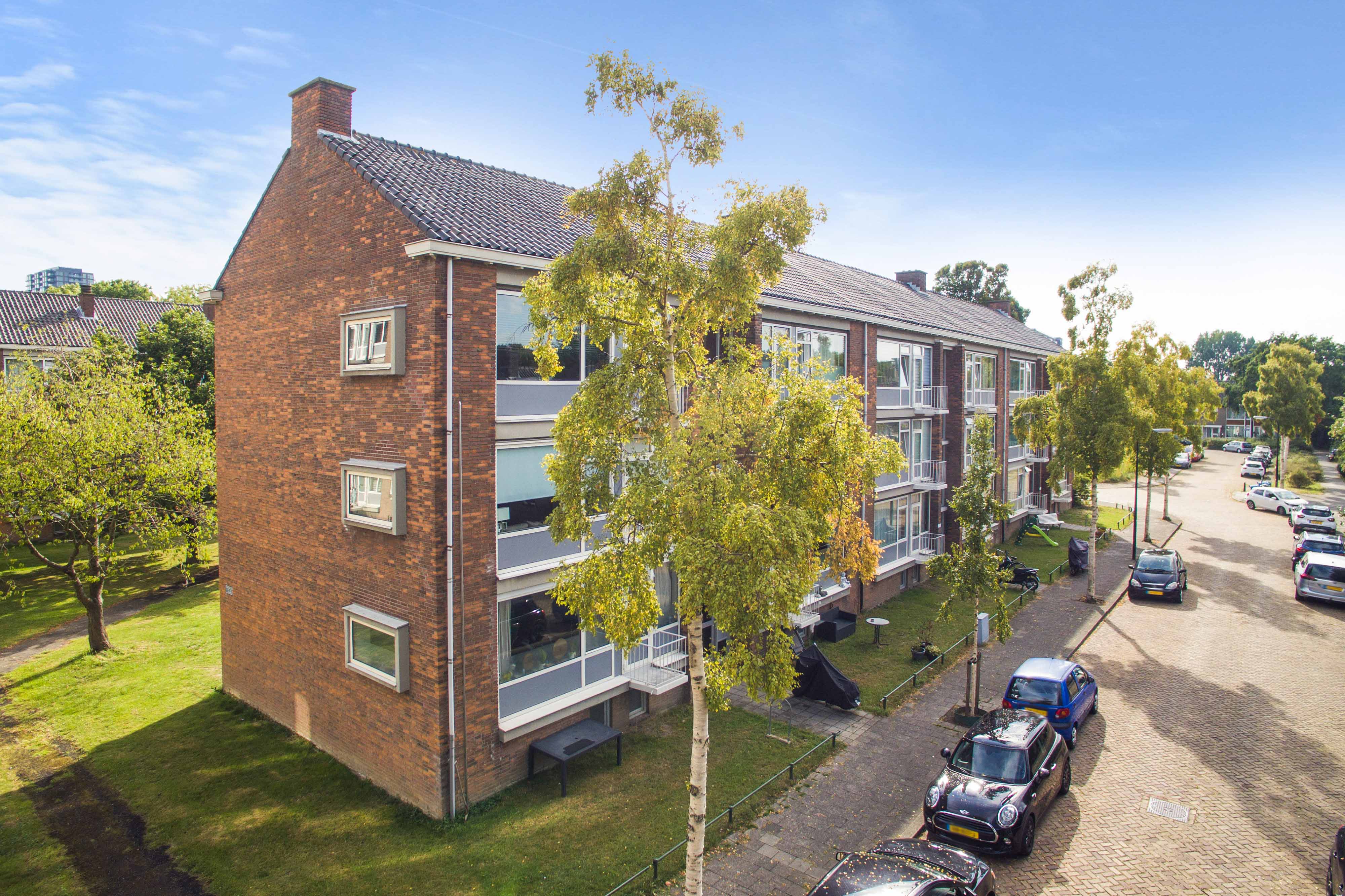 Minister Lelylaan 85