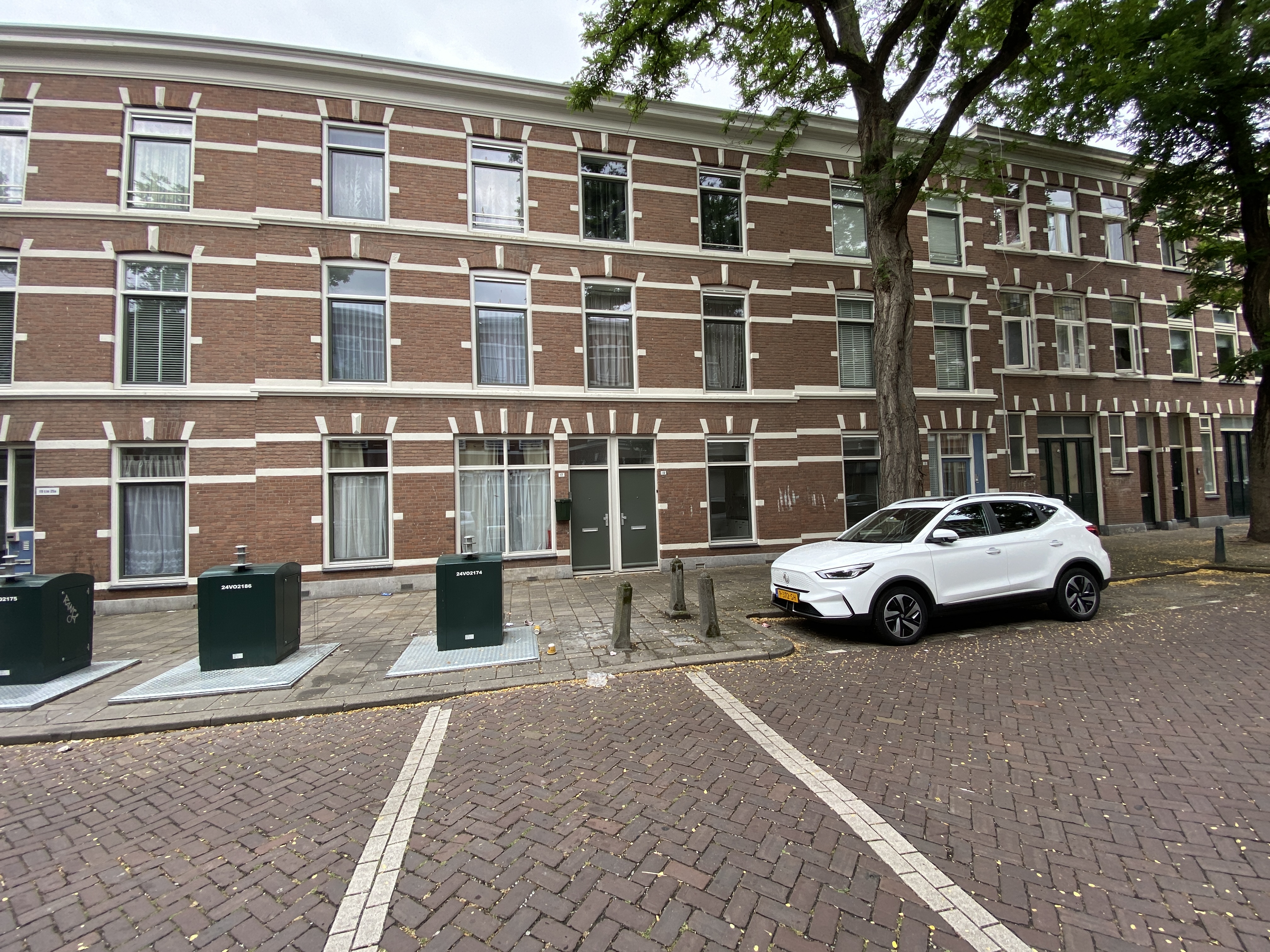 Zusterstraat 15, 2512 TH Den Haag, Nederland