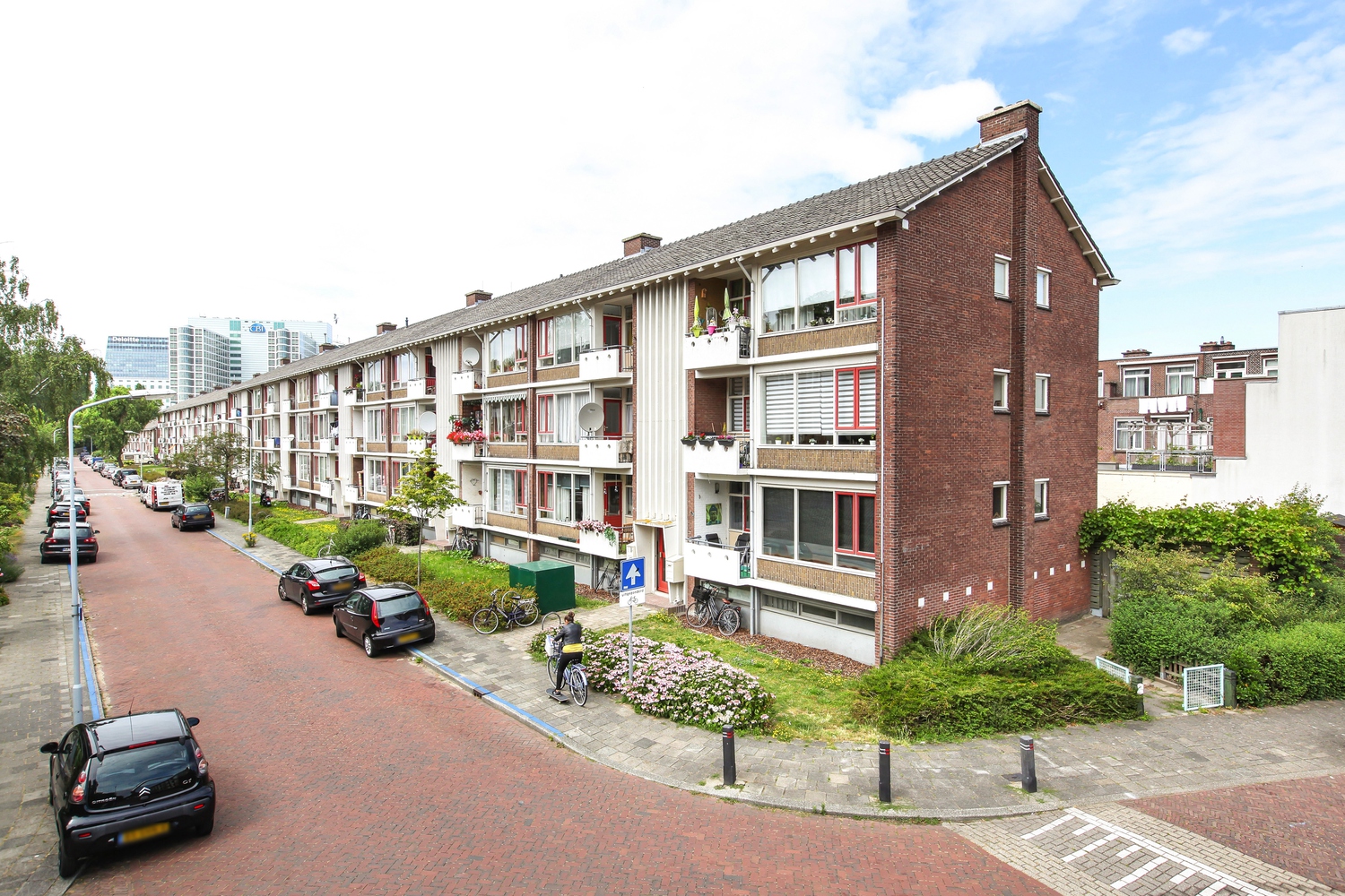 Von Geusaustraat 86