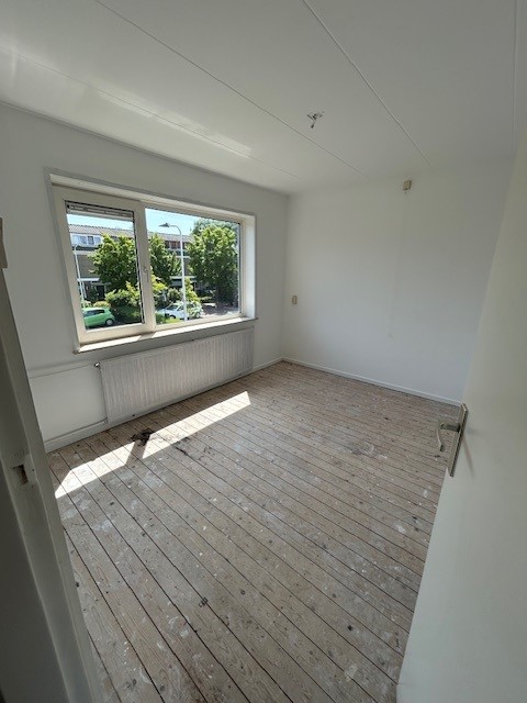 Goudenregenstraat 8