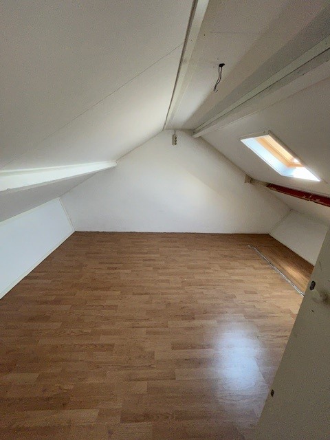 Goudenregenstraat 8