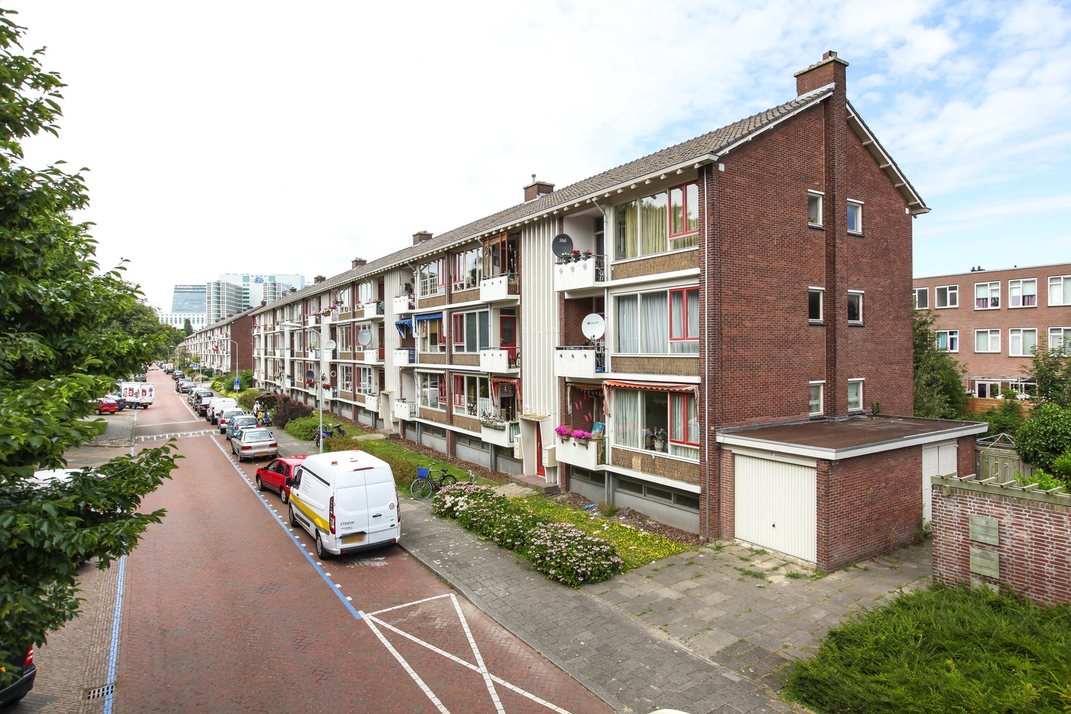 Von Geusaustraat 30
