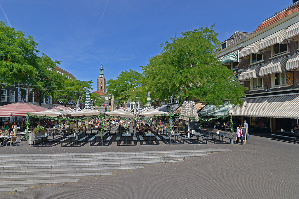 Van Hogendorpstraat 132