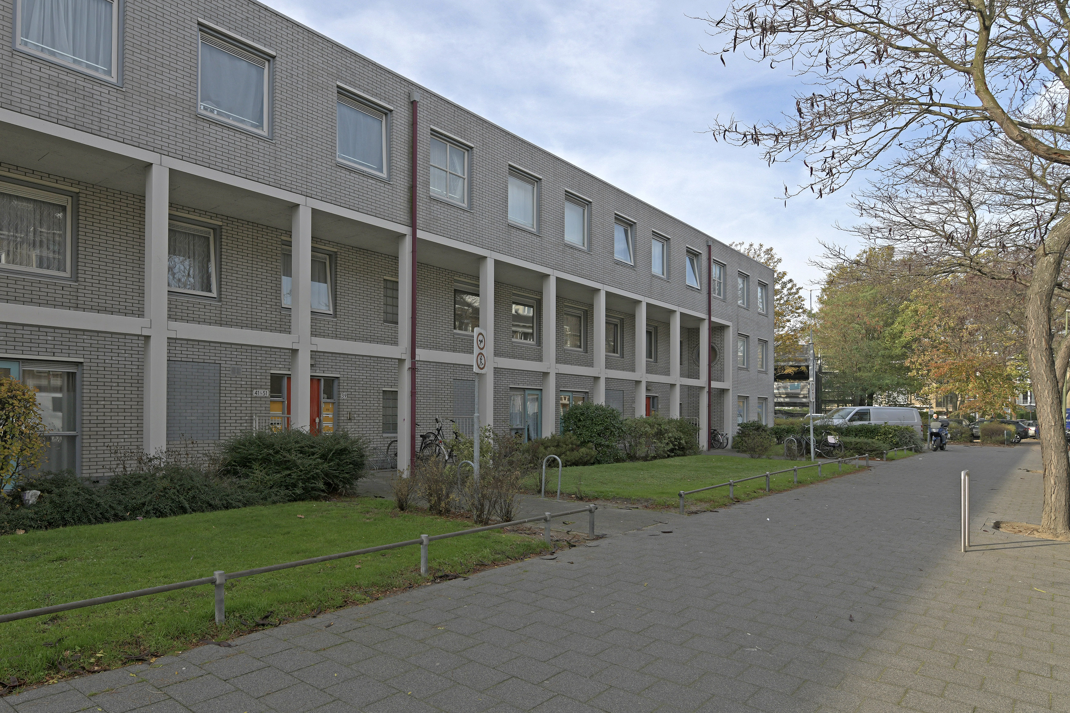 Harmelenstraat 99, 2546 ES Den Haag, Nederland