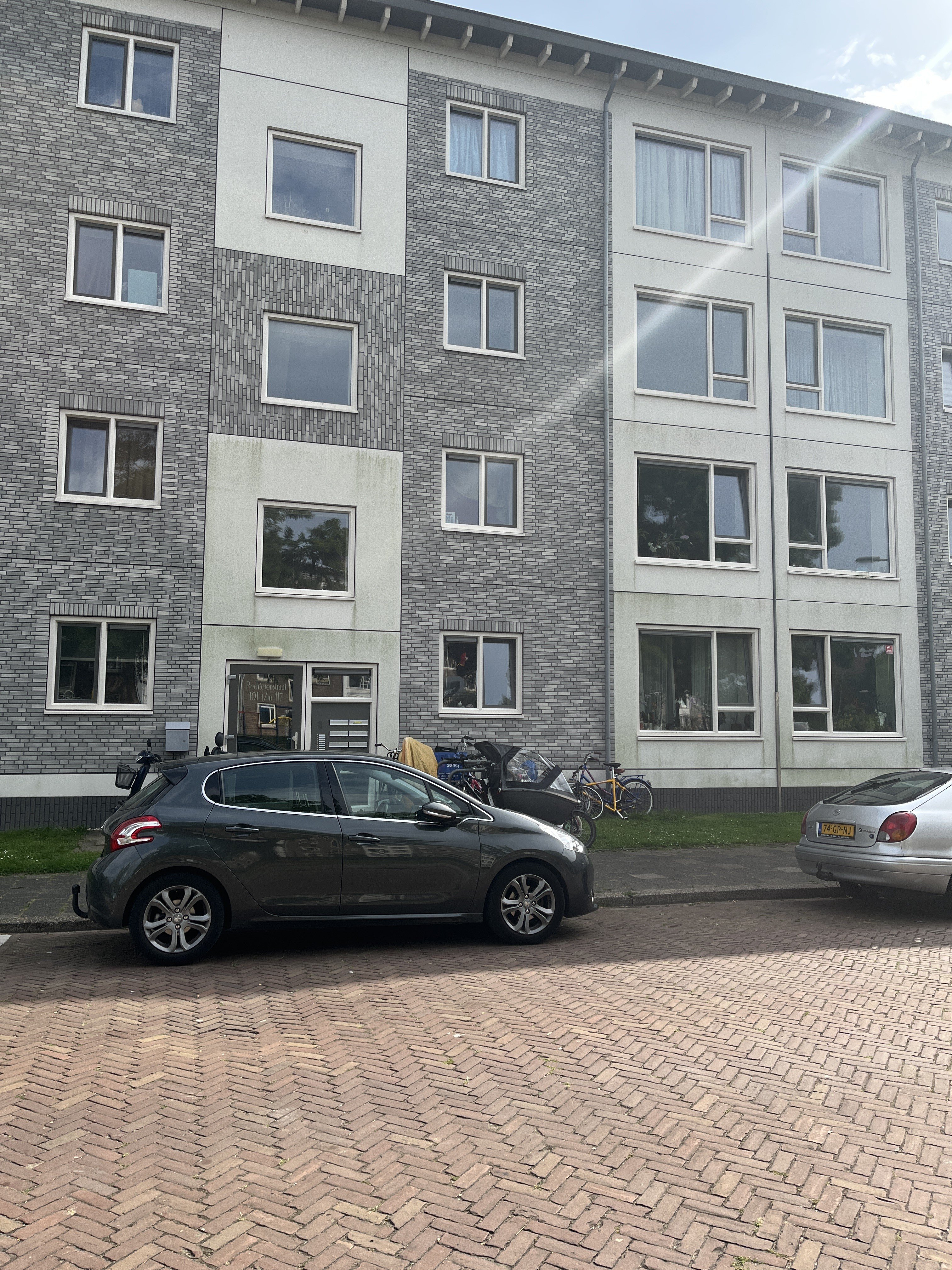 Rechterenstraat 105, 2531 RT Den Haag, Nederland