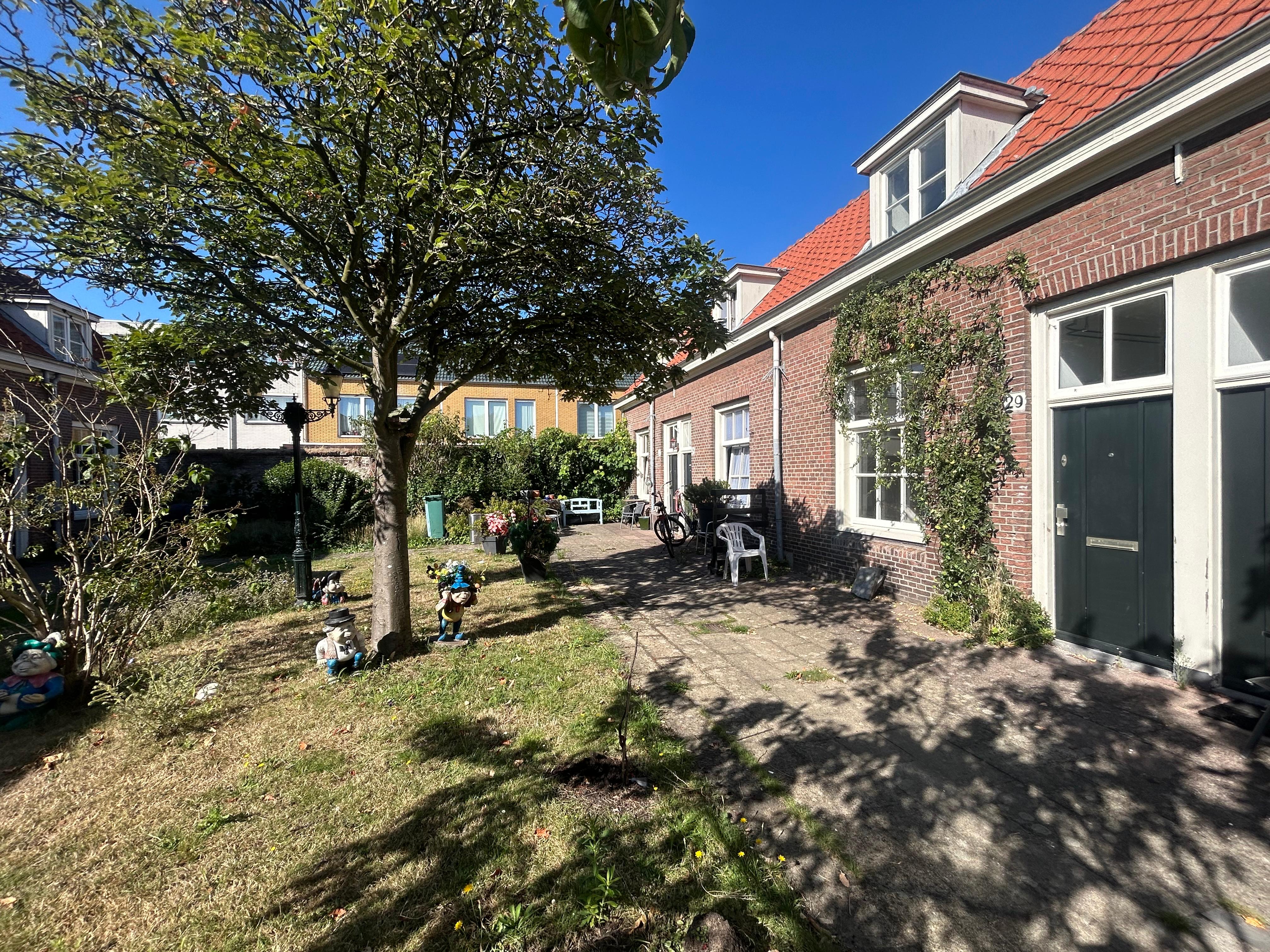 Om en bij 29, 2512 XL Den Haag, Nederland