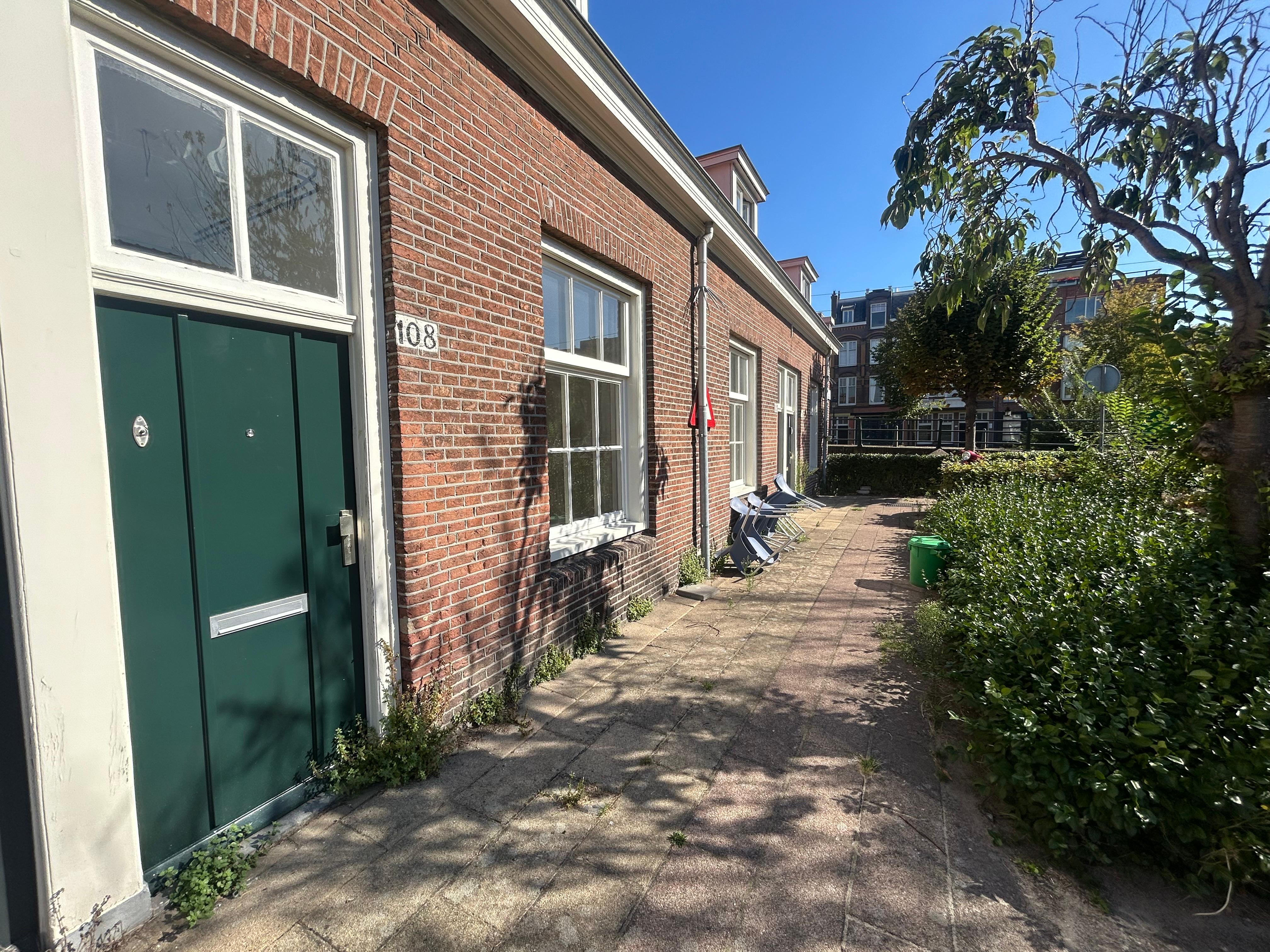 Om en bij 108, 2512 XP Den Haag, Nederland