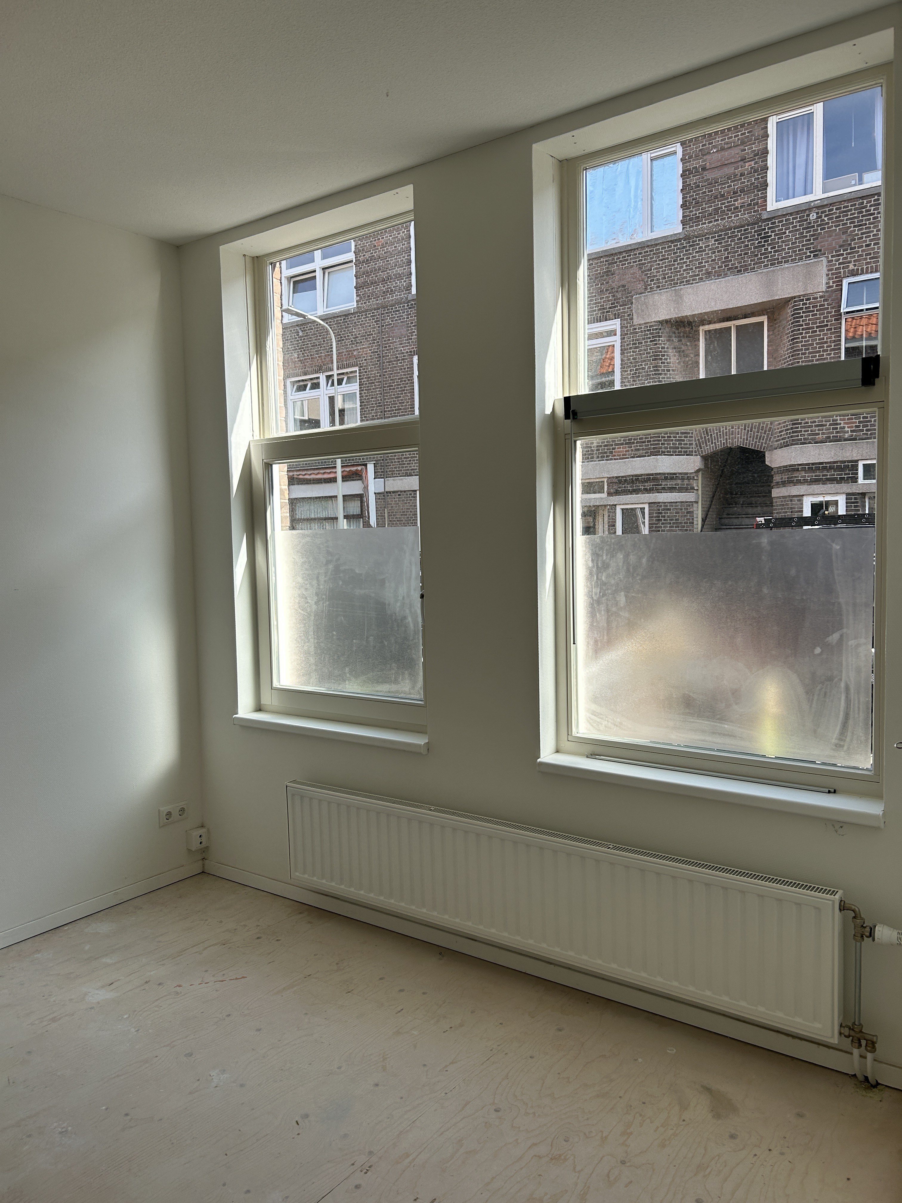 Hendrik Zwaardecroonstraat 57