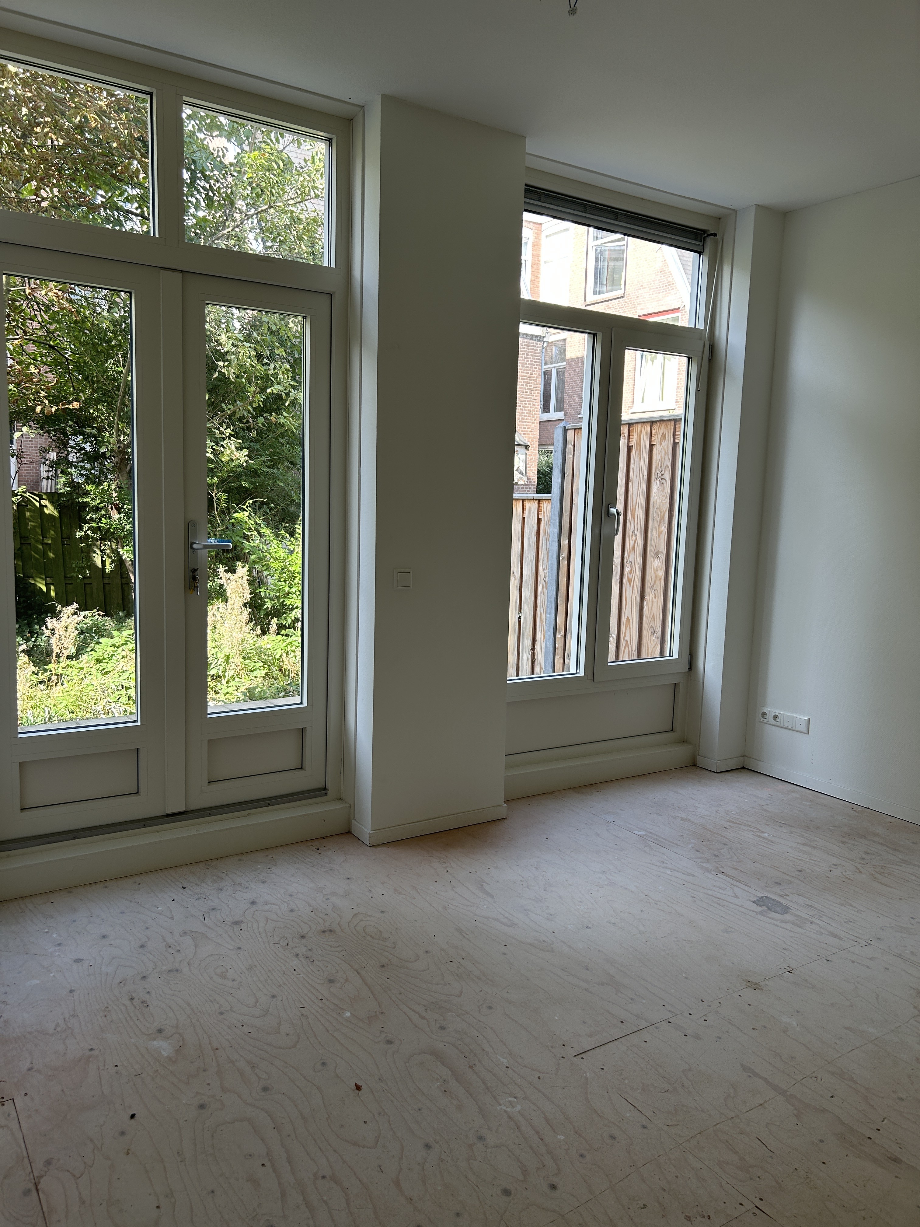 Hendrik Zwaardecroonstraat 57