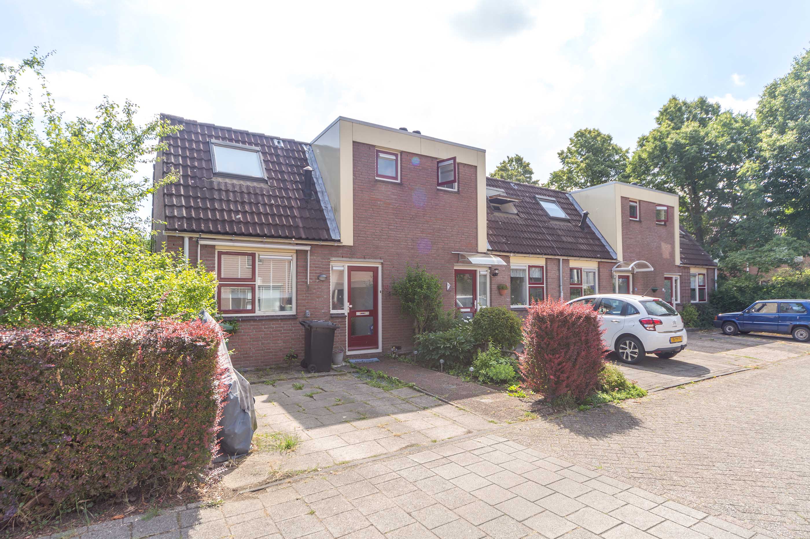 Astertuin 12, 2724 NT Zoetermeer, Nederland