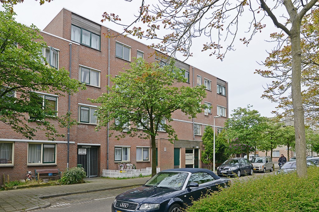 Doctor H.E. van Gelderlaan 52