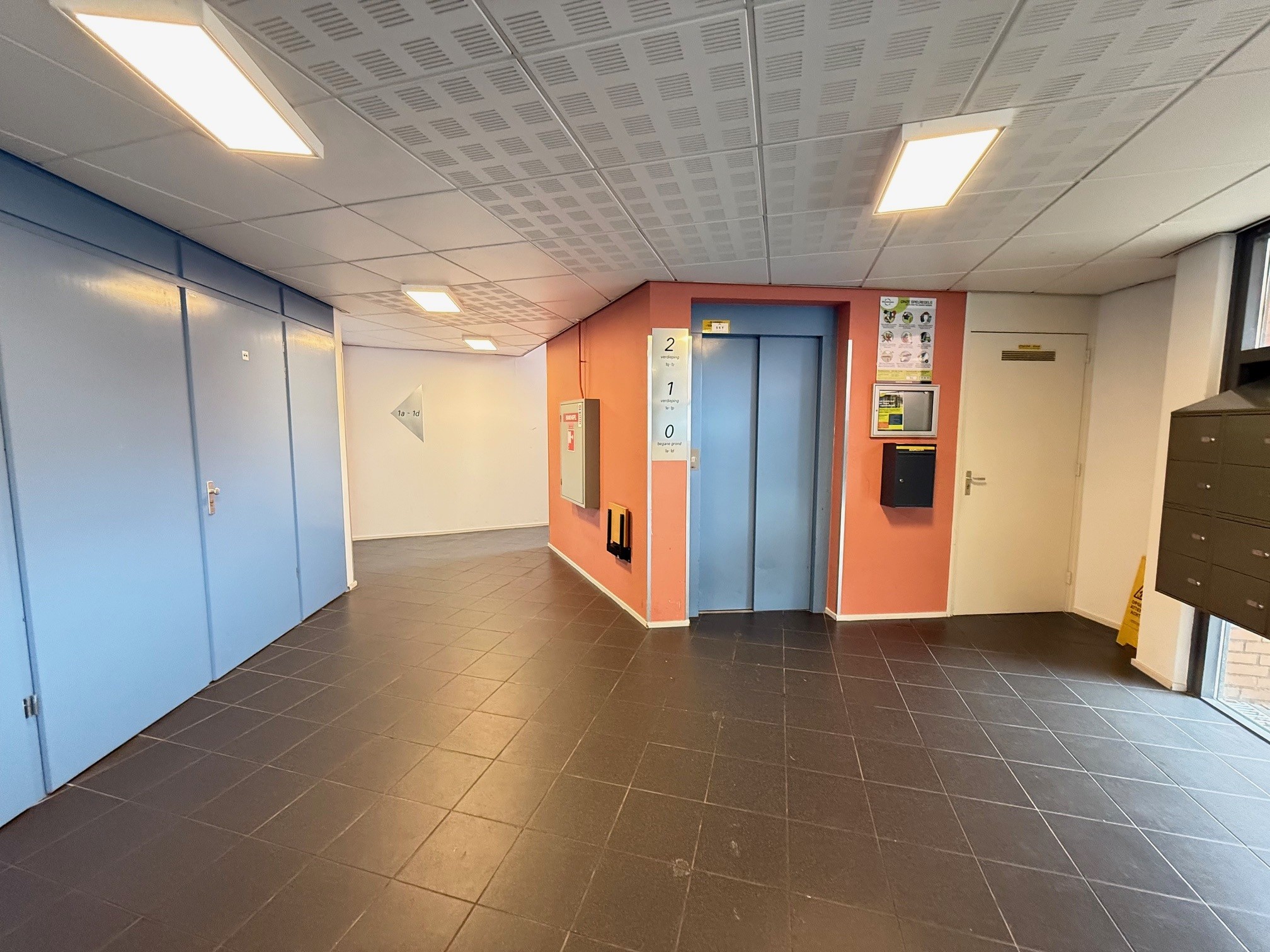 Van Faukenbergestraat 1F