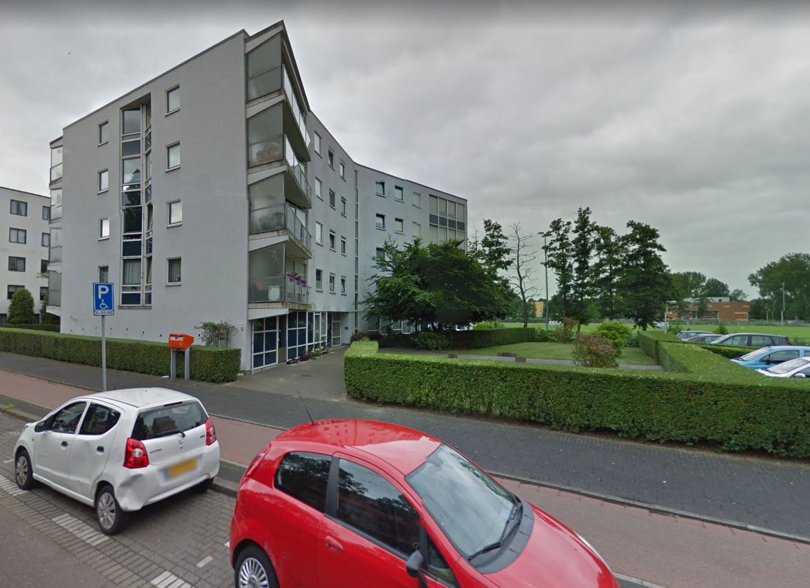 Dedemsvaartweg 329, 2545 DE Den Haag, Nederland