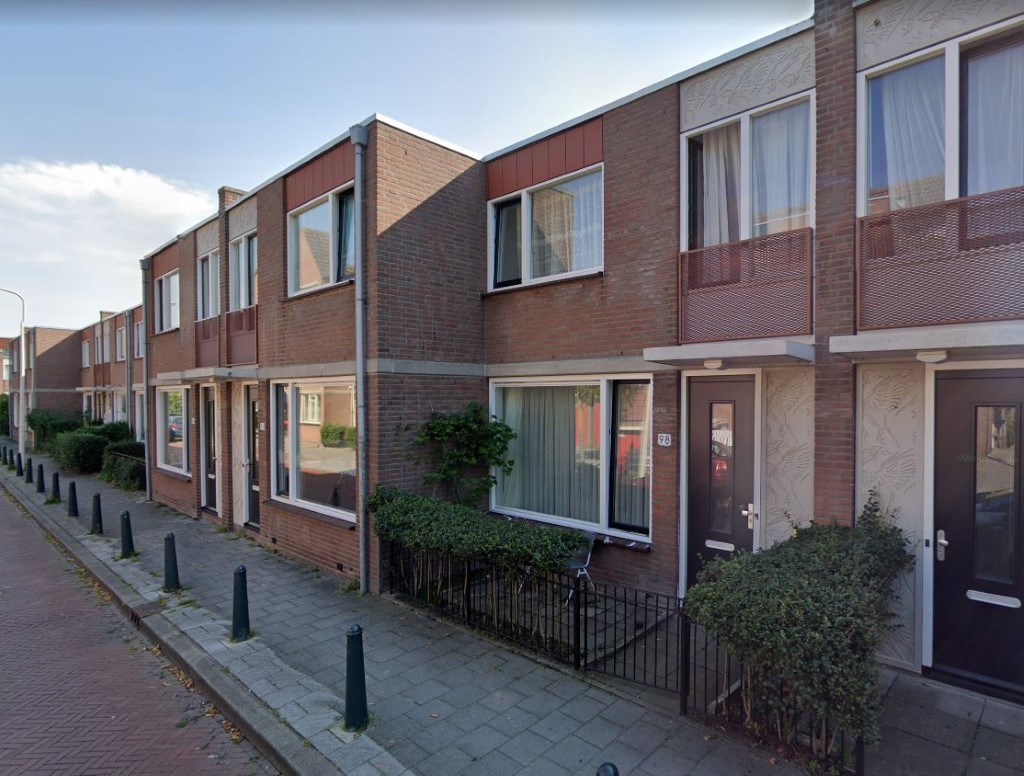 Naaldwijksestraat 82, 2515 LA Den Haag, Nederland