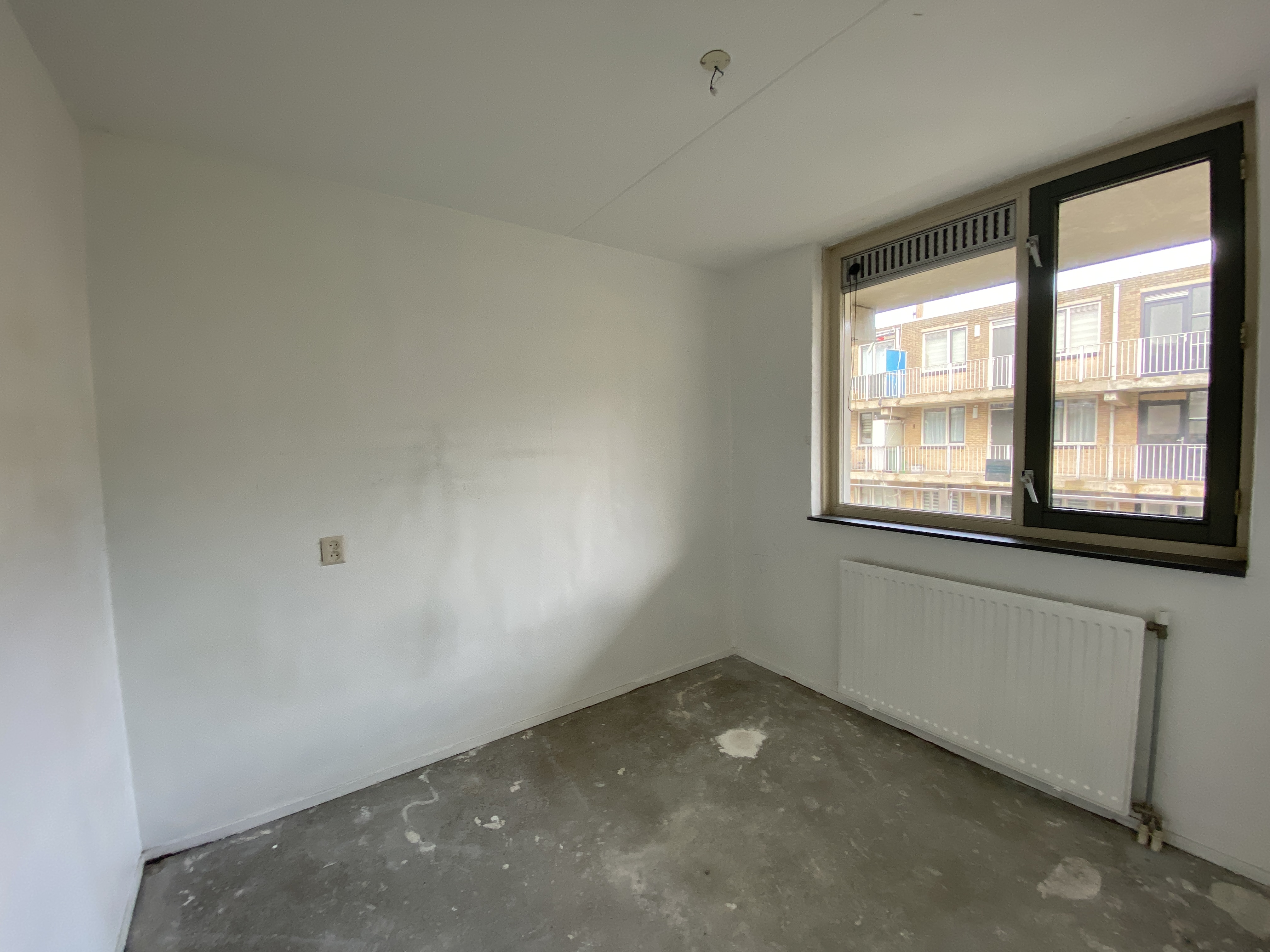 van de Veldestraat 130