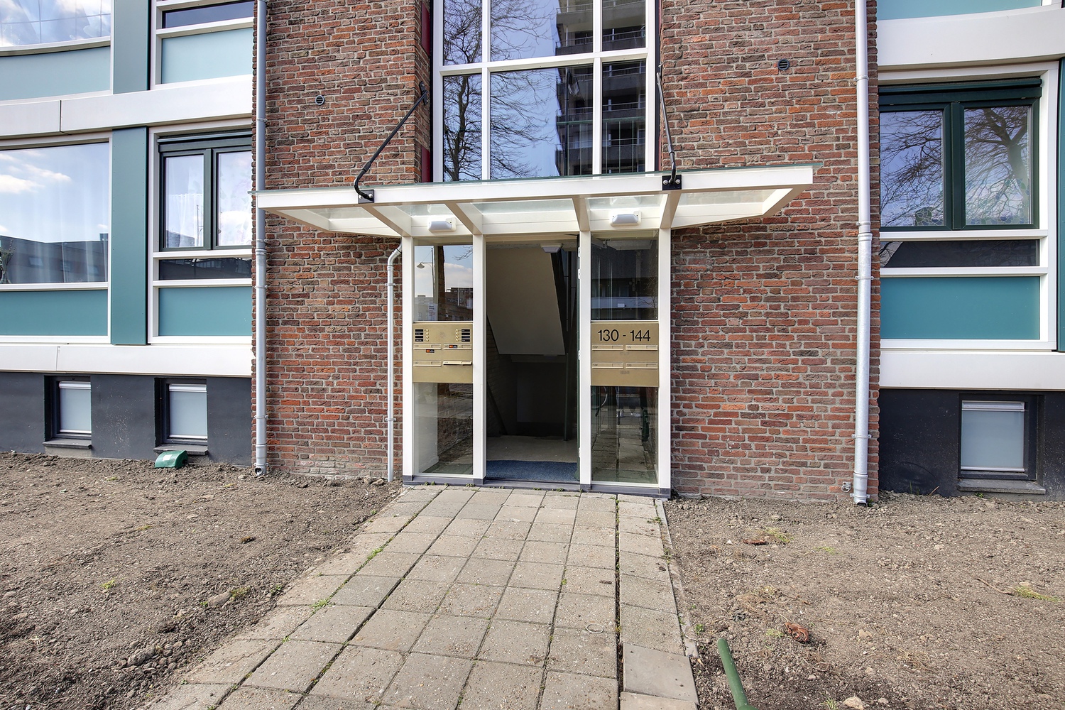 Wethouder Hillenaarplantsoen 100