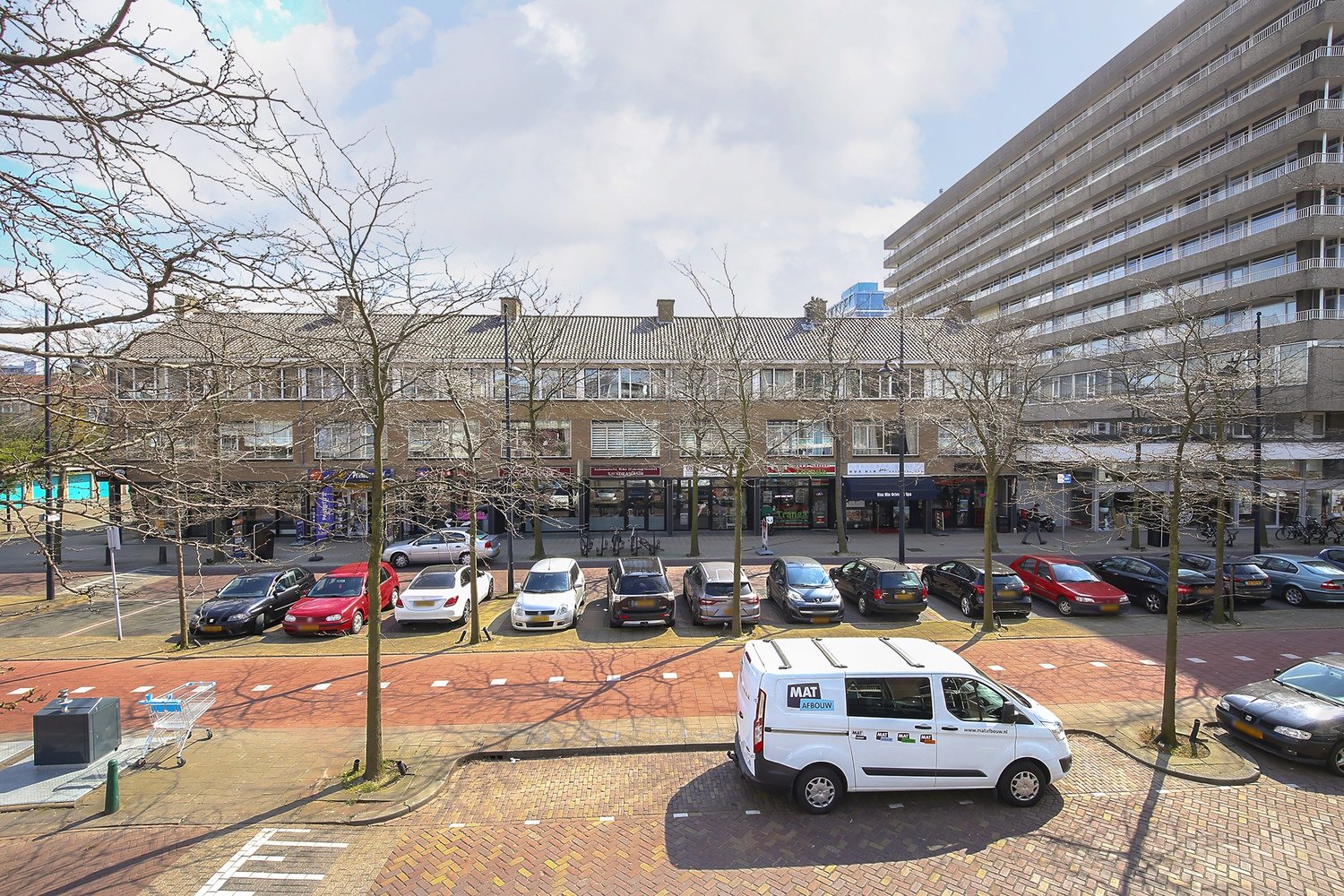 Wethouder Hillenaarplantsoen 100