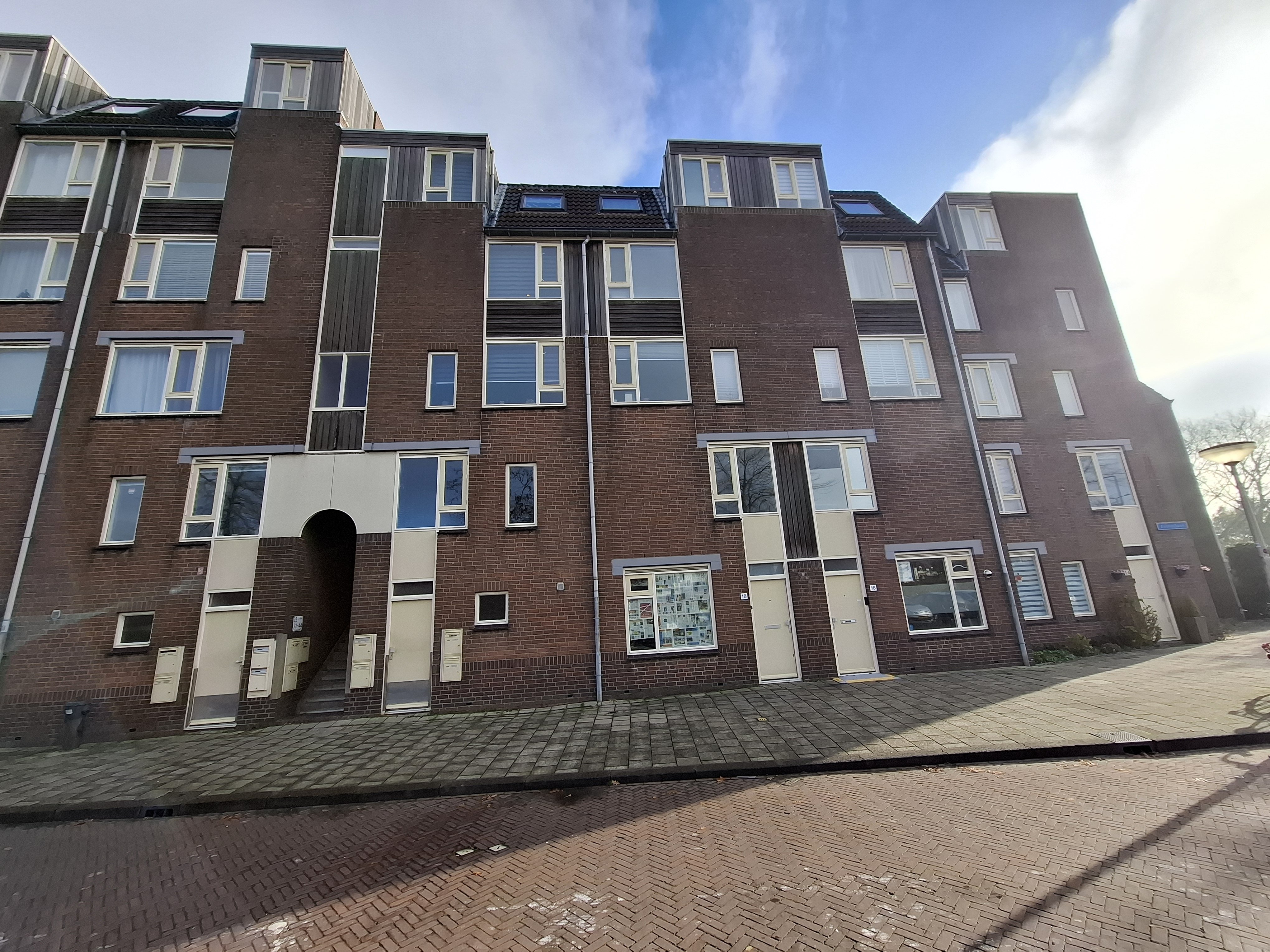 Zusterlaan 18, 2611 MN Delft, Nederland