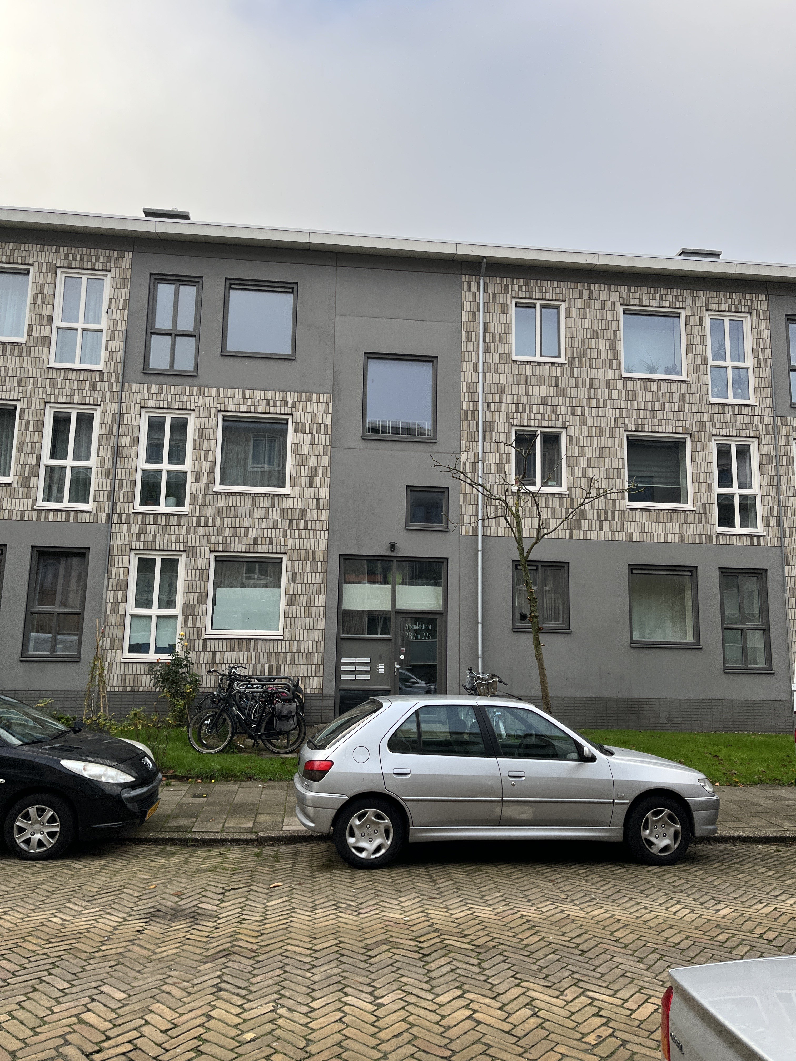 Zijpendalstraat 225, 2531 GW Den Haag, Nederland