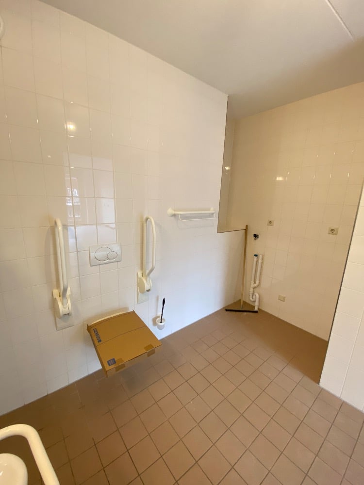 Harriët Freezerhof 325