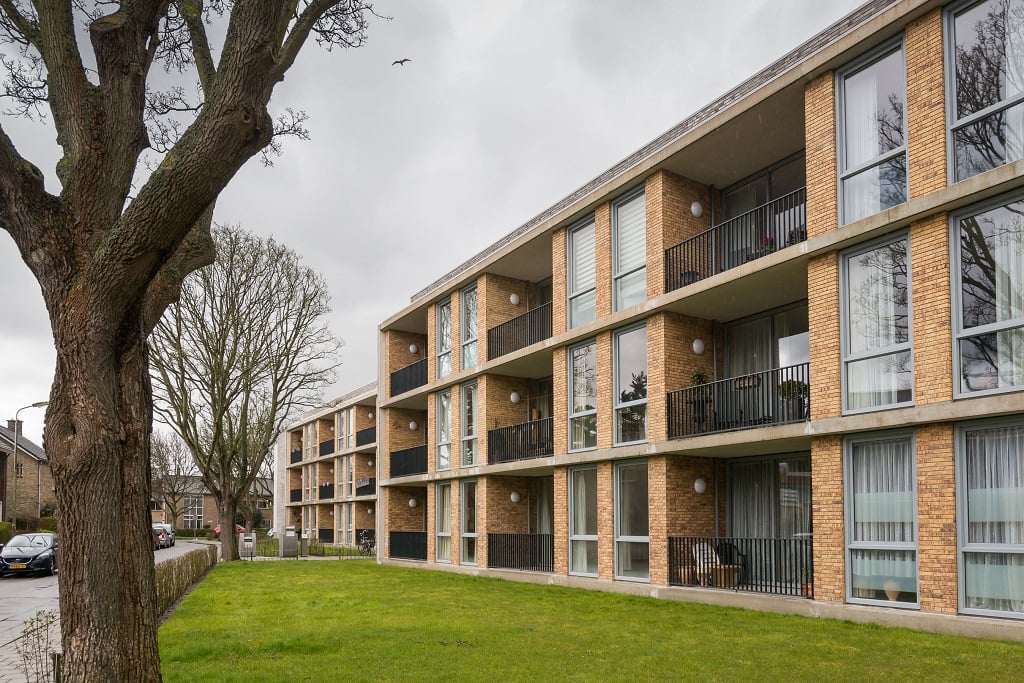 homes for rent on Emmastraat 9