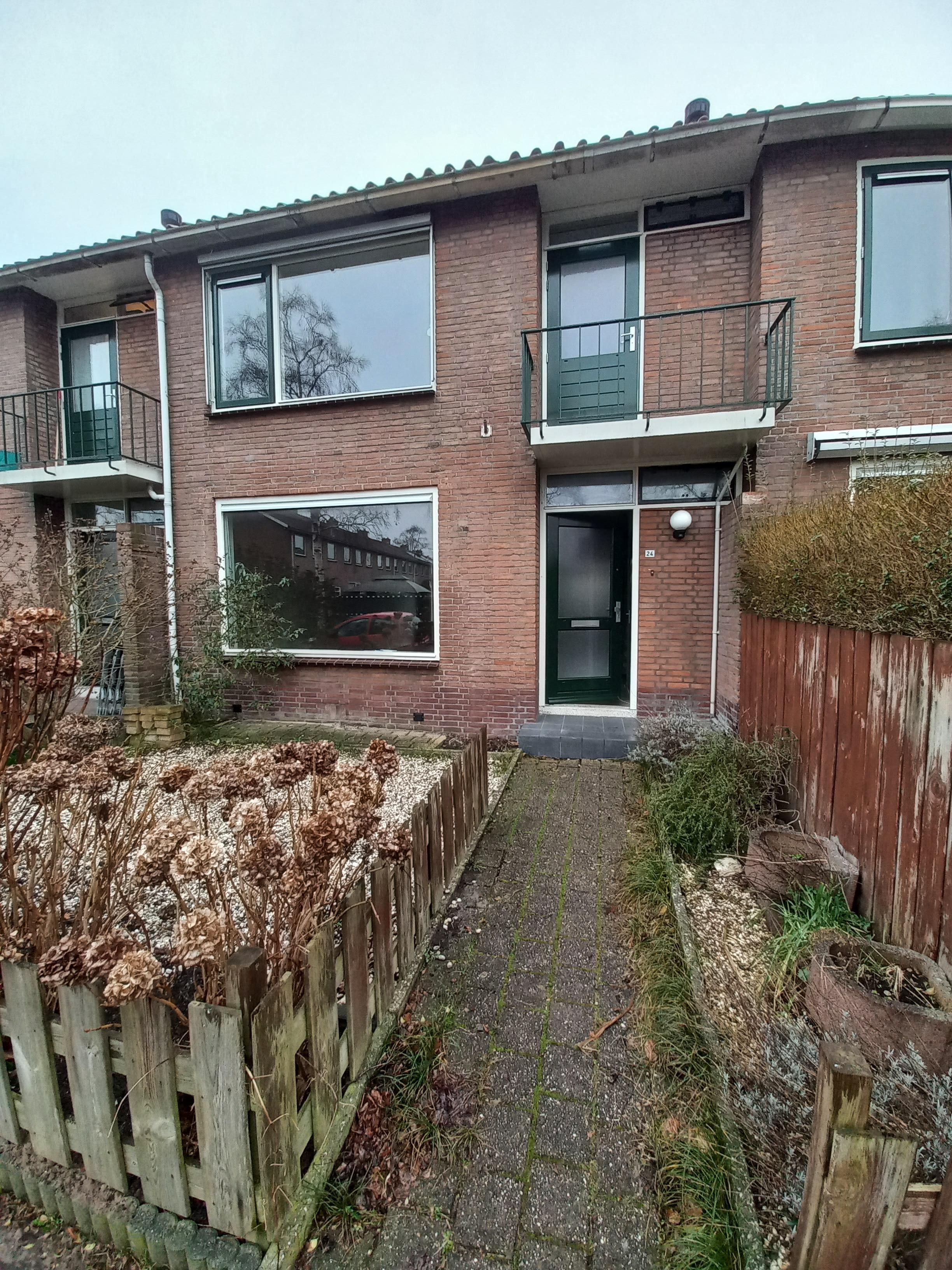 Oranje Nassaustraat 24, 3155 VJ Maasland, Nederland