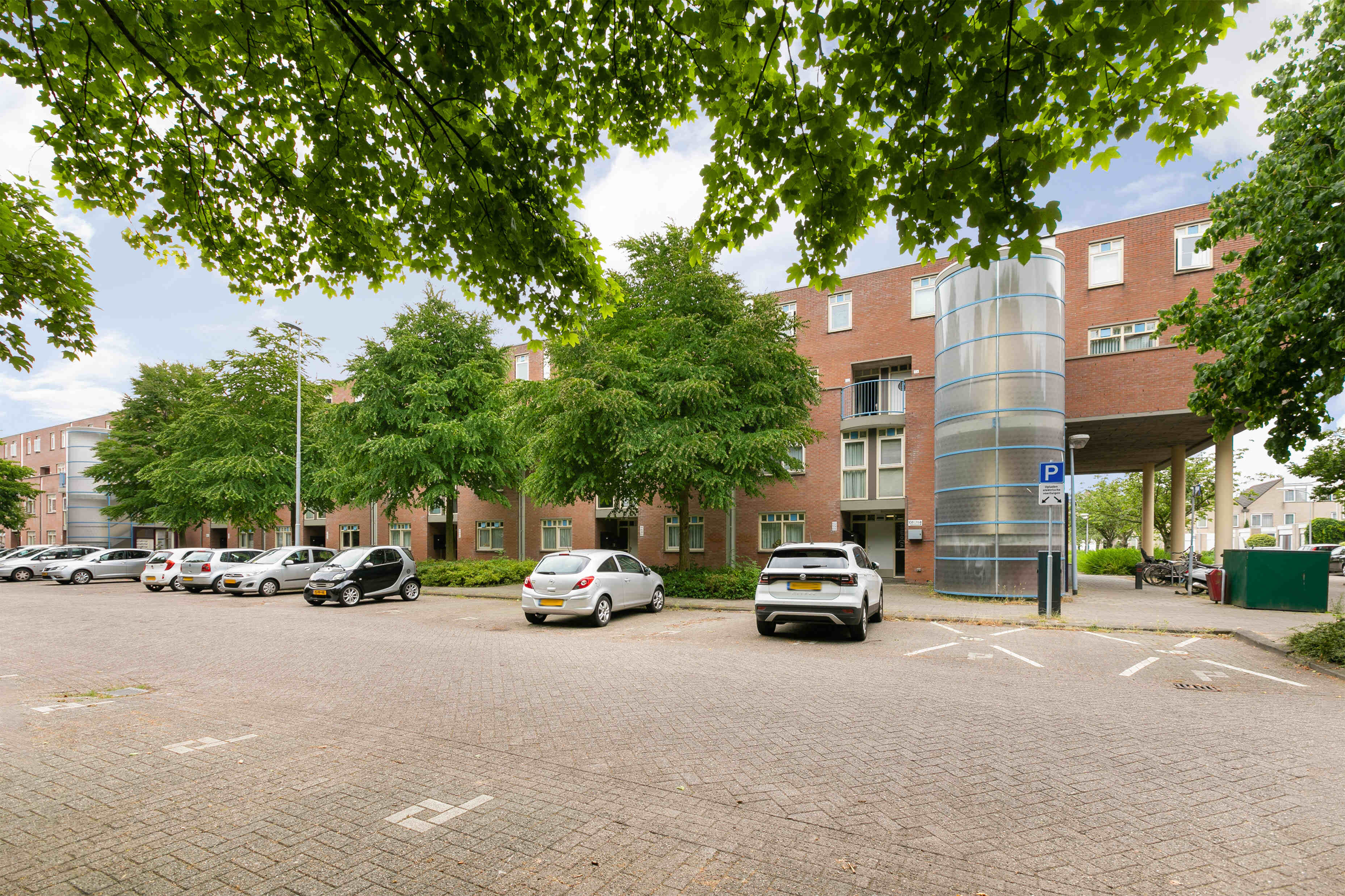 Dokter Huijserstraat 72