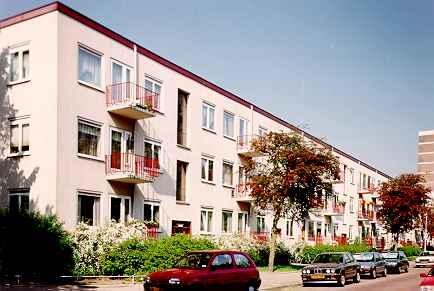 Sara Burgerhartweg 21