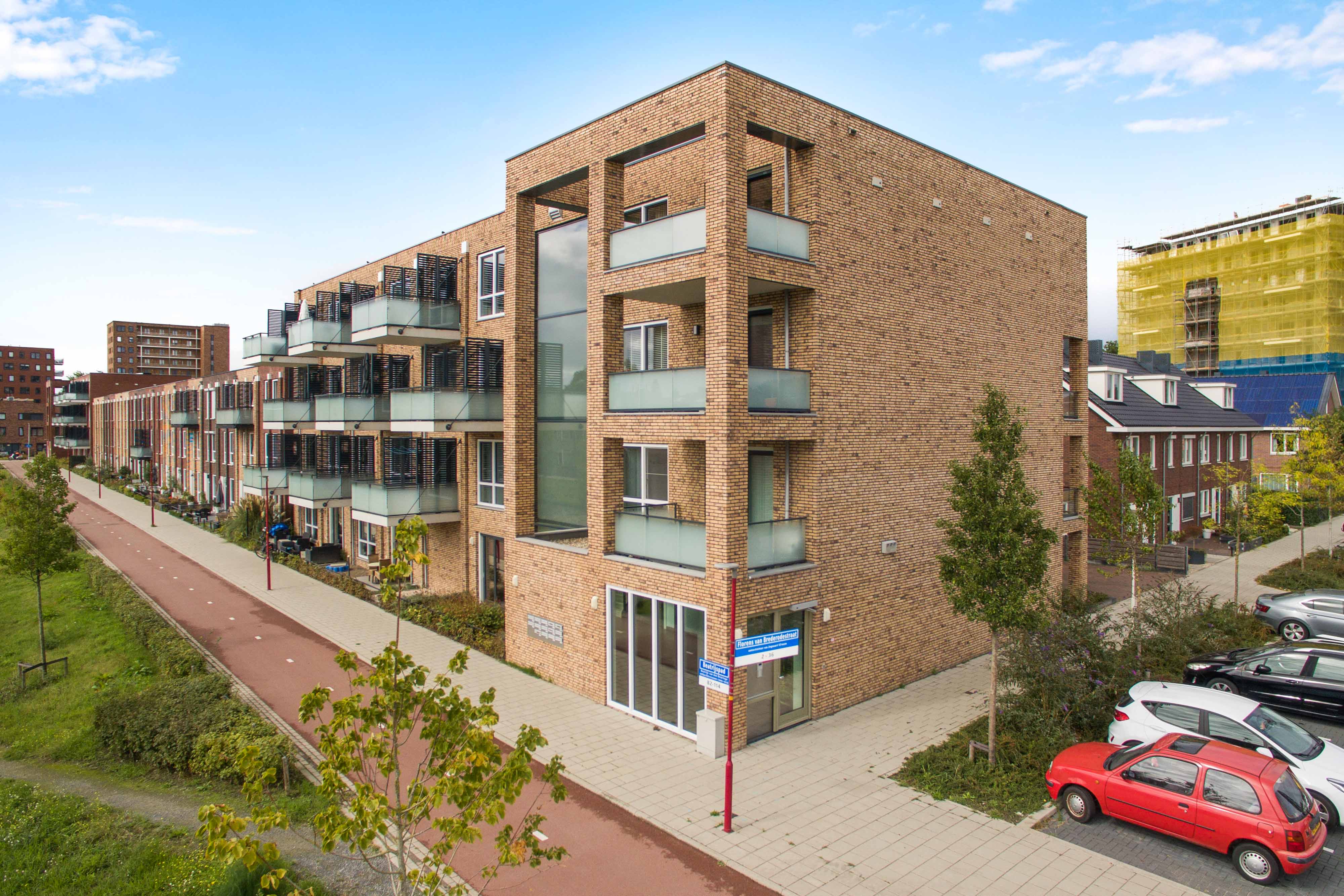 Florens van Brederodestraat 4