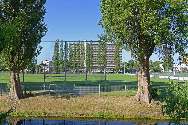 Sara Burgerhartweg 217