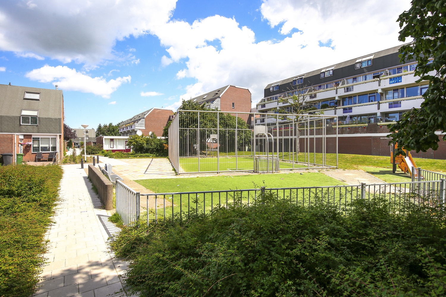 Rossinirode 15