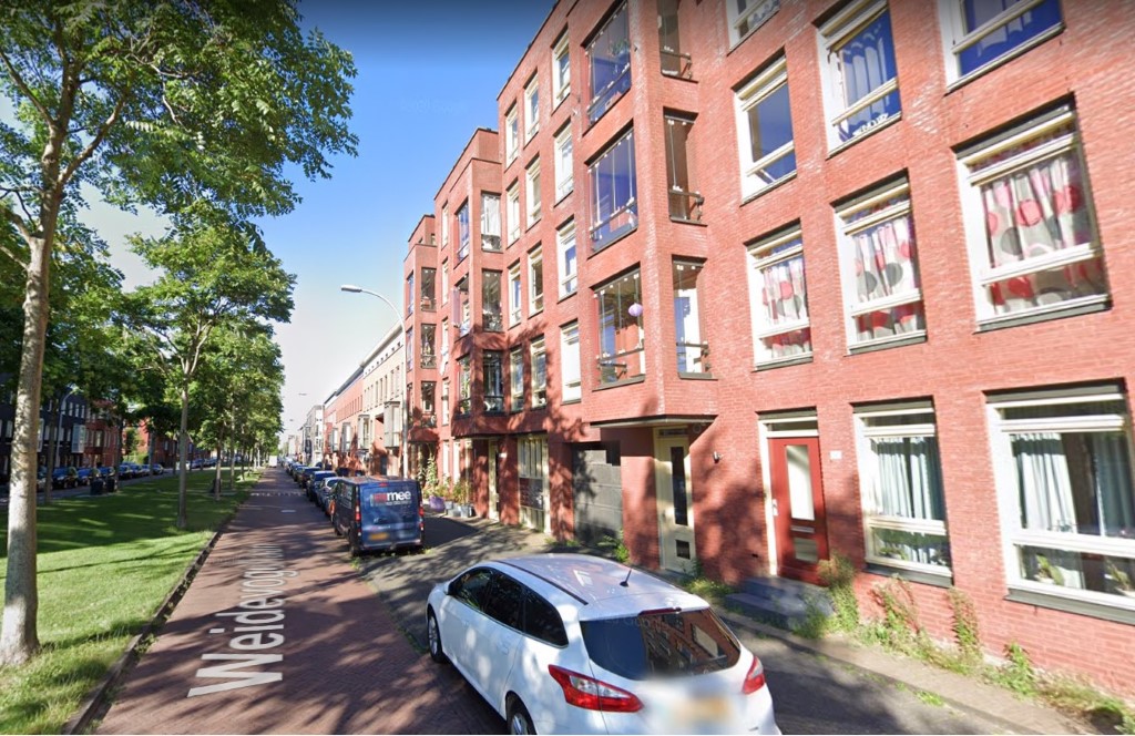 Weidevogellaan 385, Den Haag