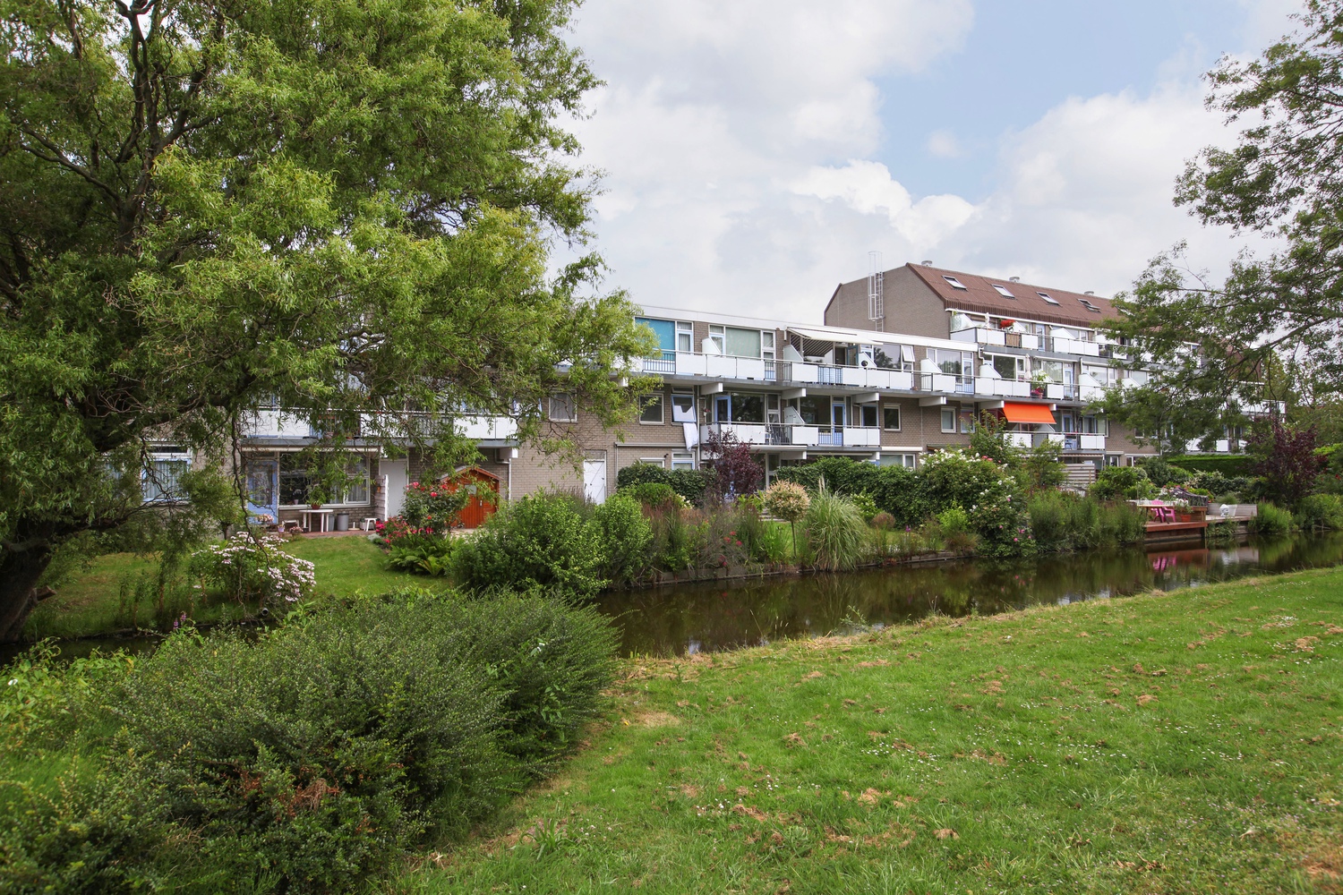 Abraham Douglaslaan 113