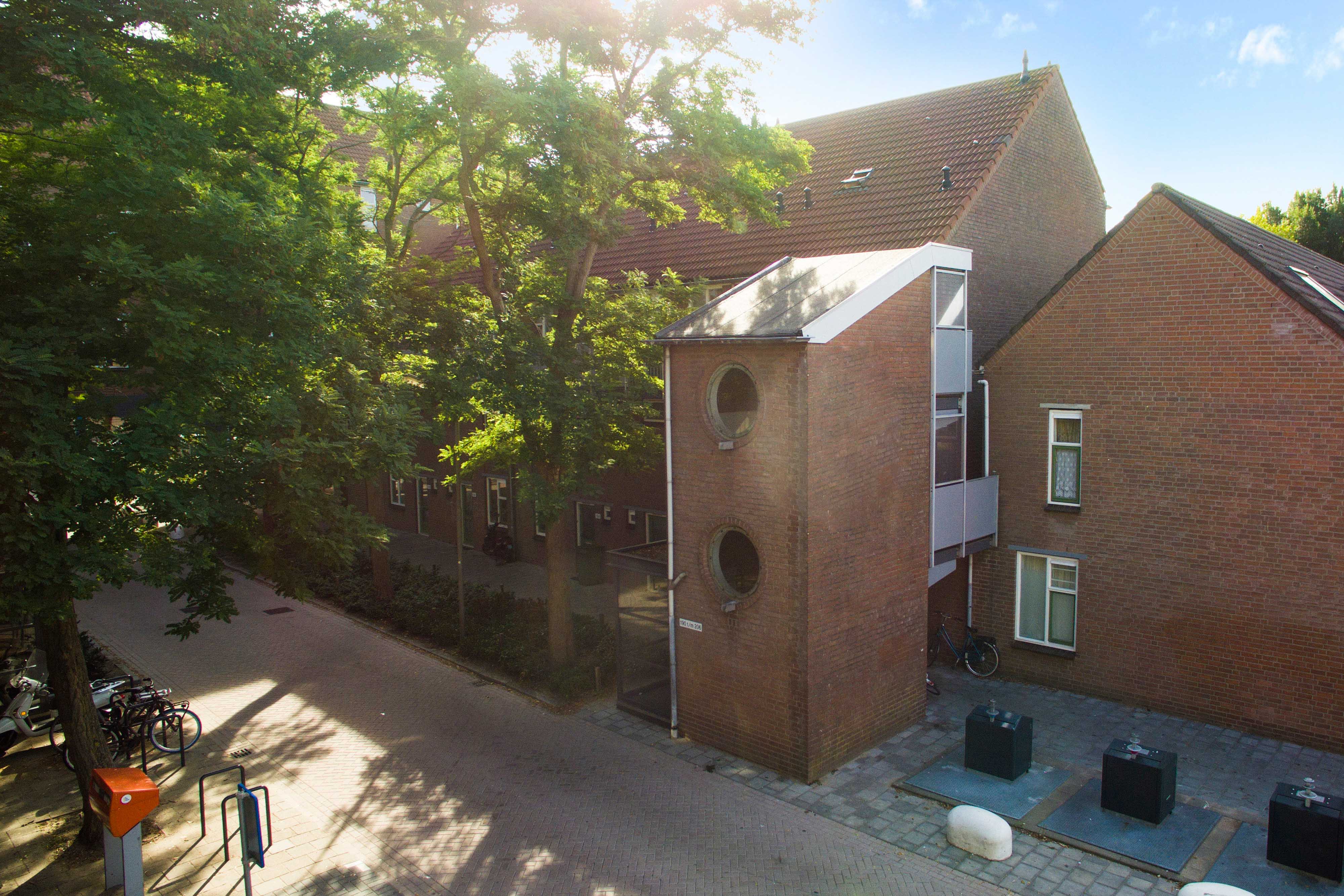 Bikolaan 204