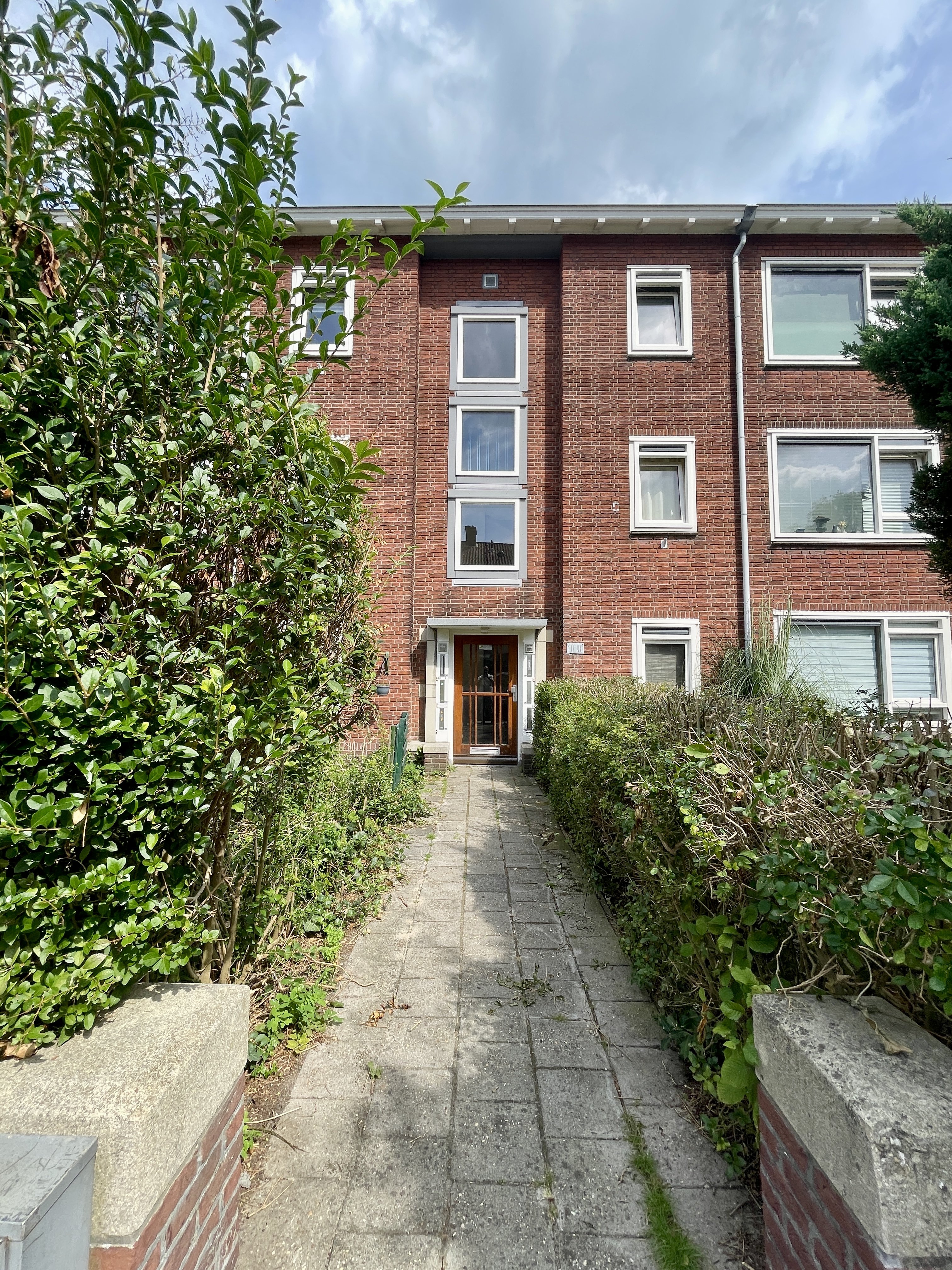 Rozenboomlaan 68, 2274 HL Voorburg, Nederland