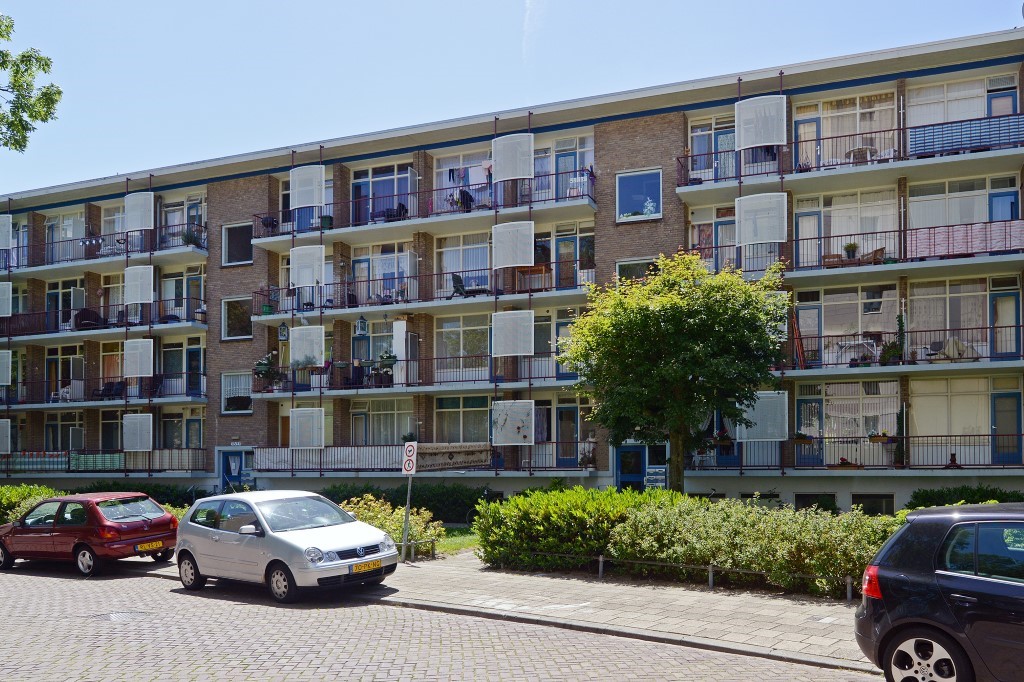 Isabellaland 325, Den Haag